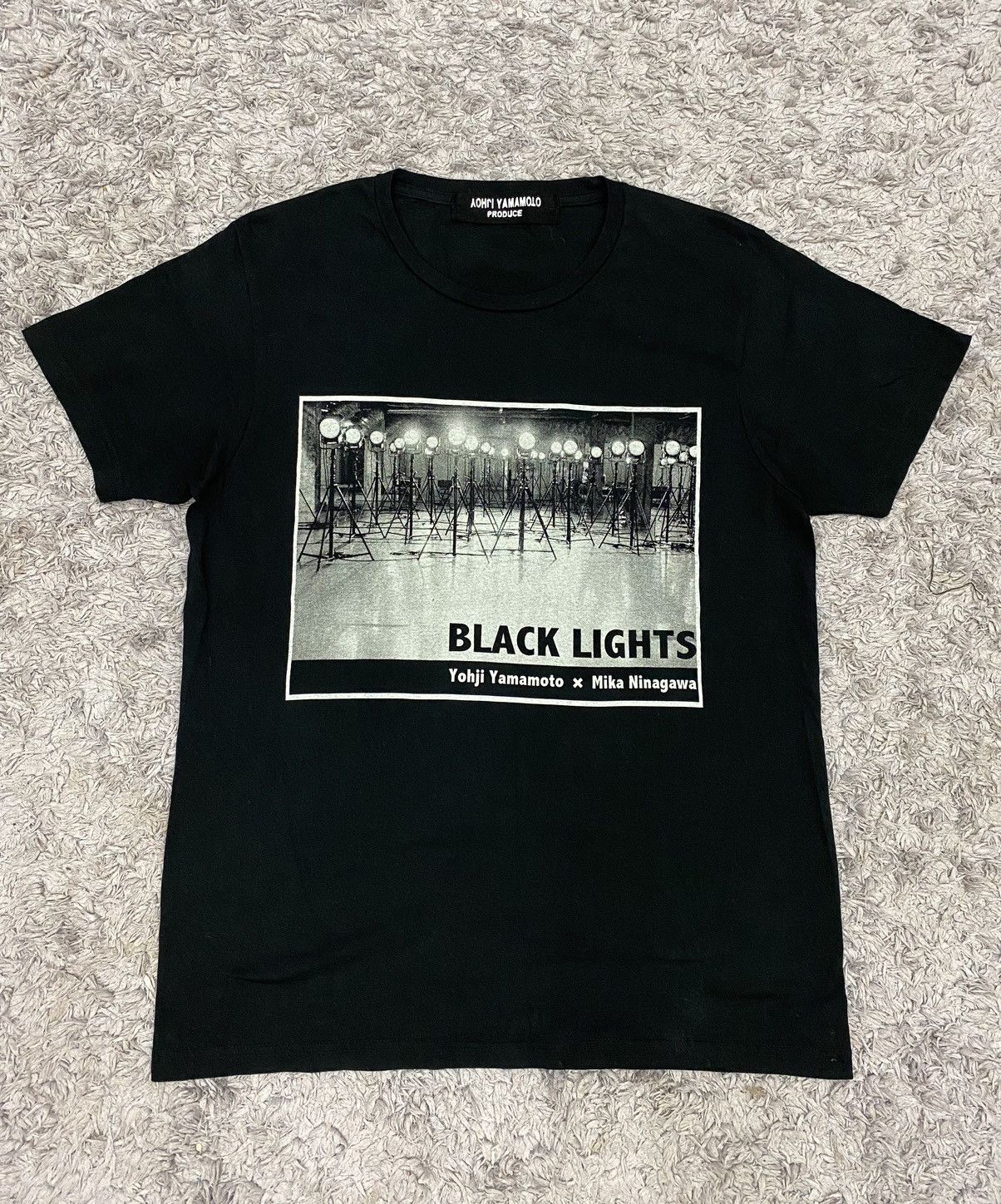 Yohji Yamamoto 🔥RARE Yohji Yamamoto Black Lights Tee Size US M / EU 48-50 / 2 - 1 Thumbnail