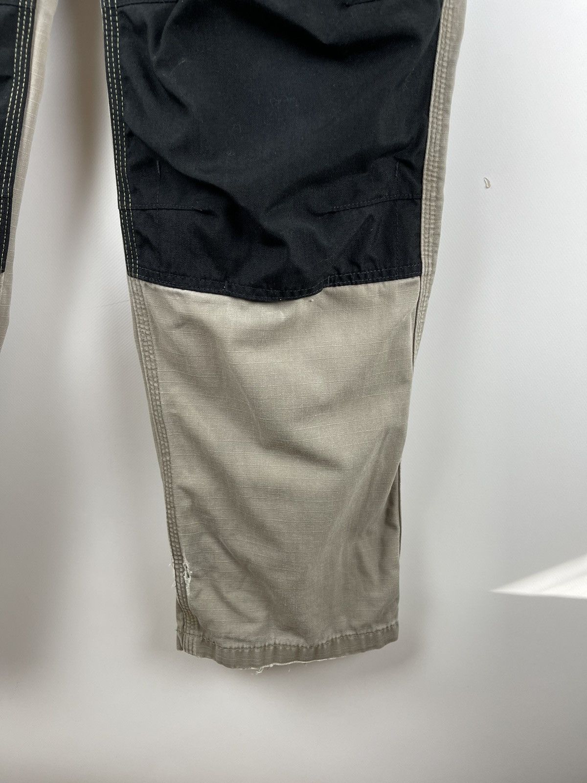 Carhartt Carhartt vintage worker cargo distressed double knee pants Size US 32 / EU 48 - 6 Thumbnail