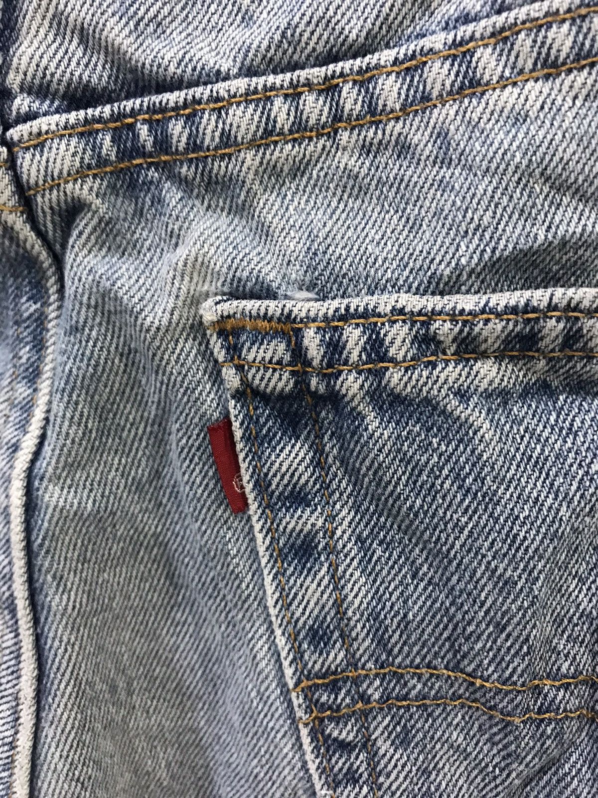 Levi's × Vintage Vintage 90s Levis 550 Relaxed Fit 554 Button Denim Size US 37 - 10 Thumbnail