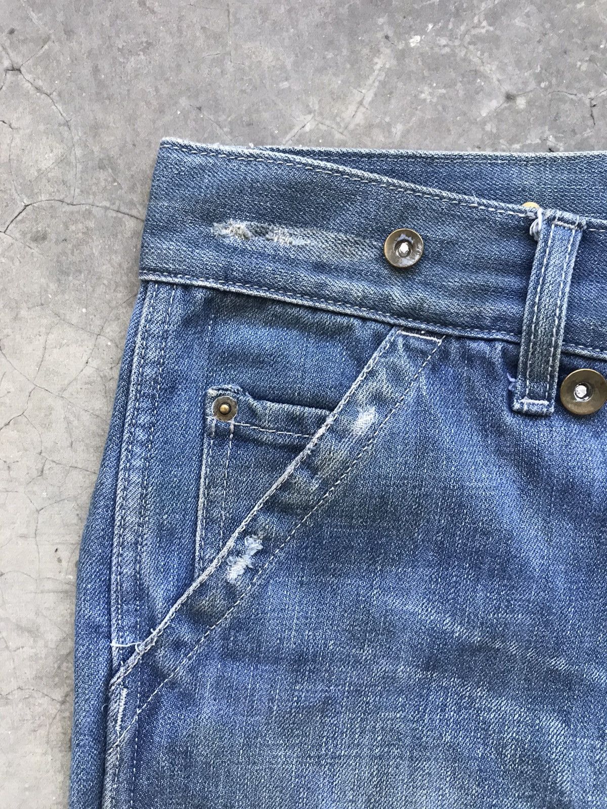 Japanese Brand RAGEBLUE Japan Military Baker Cinch Back Denim Size US 35 - 4 Thumbnail