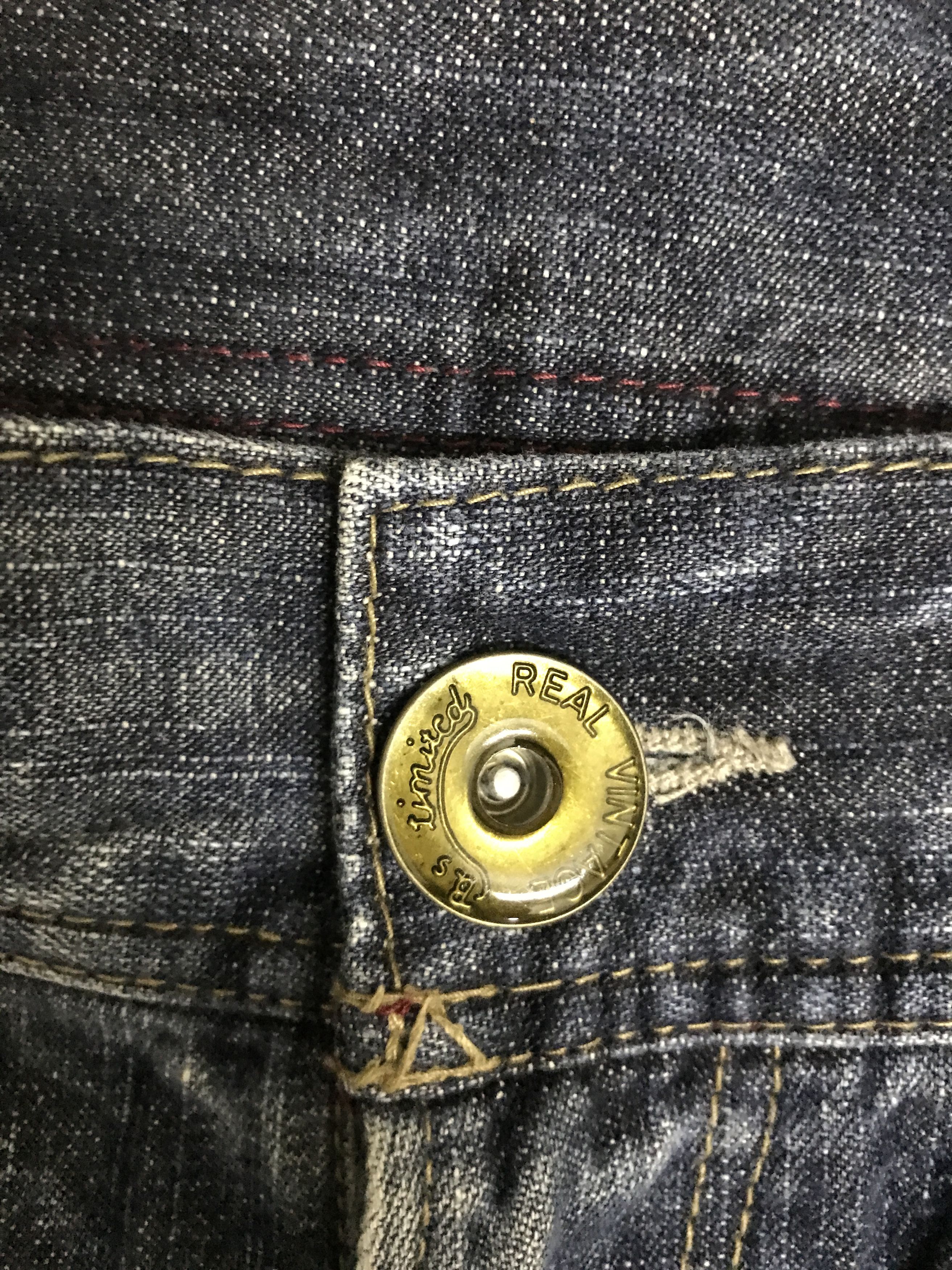 D120 Bs Vtg Thunder Fades Distressed Jeans