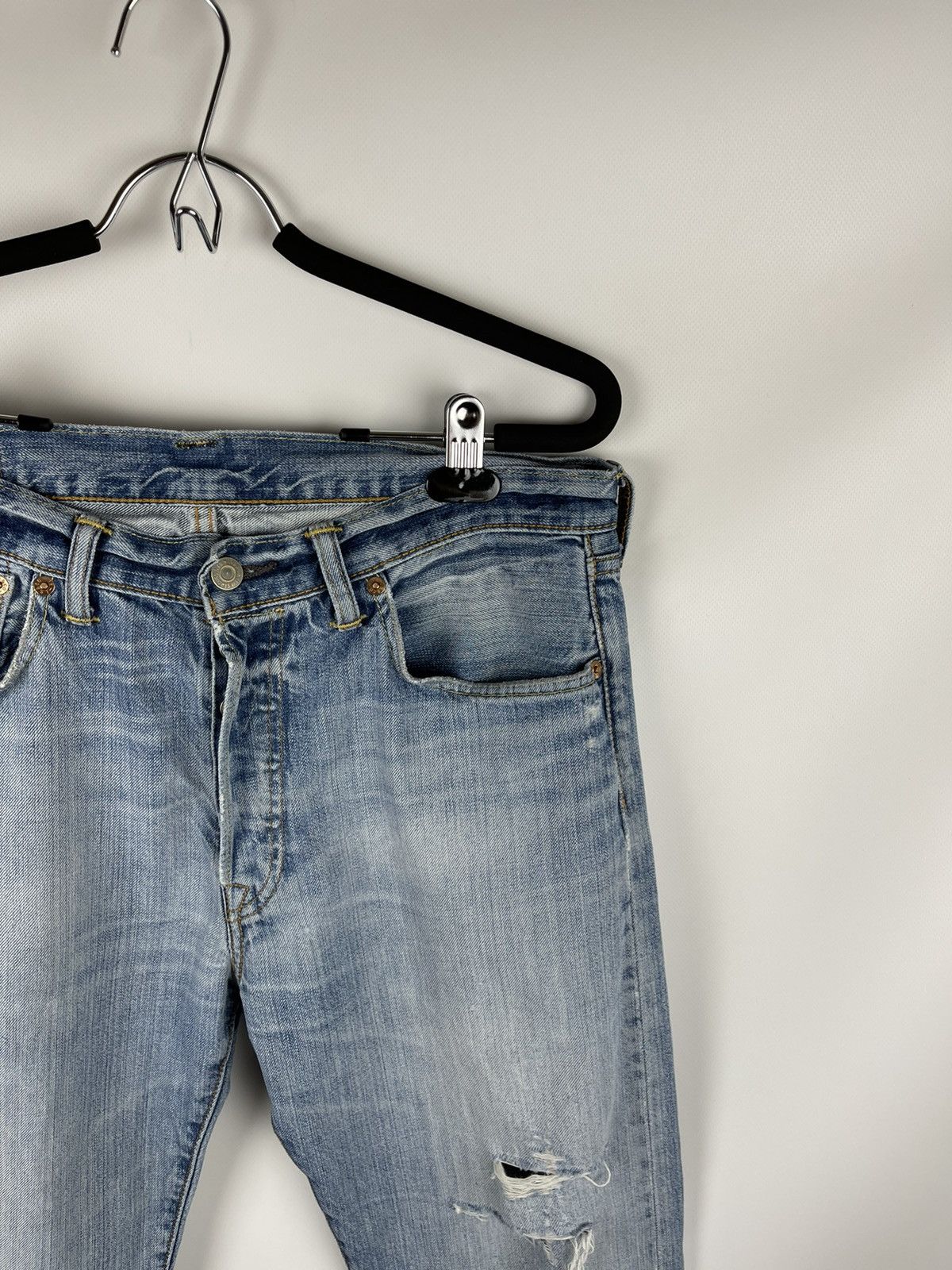 Levi's Levi’s 501 vintage blue distressed denim jeans pants Size US 33 - 4 Thumbnail