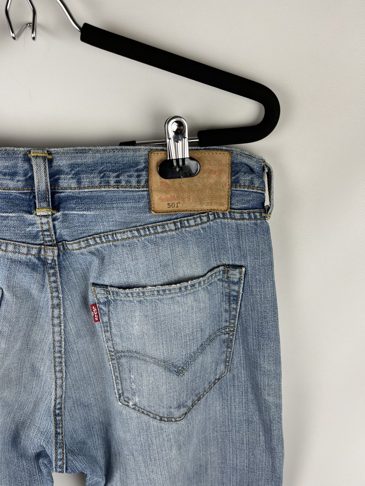 Levi's Levi’s 501 vintage blue distressed denim jeans pants Size US 33 - 11 Thumbnail