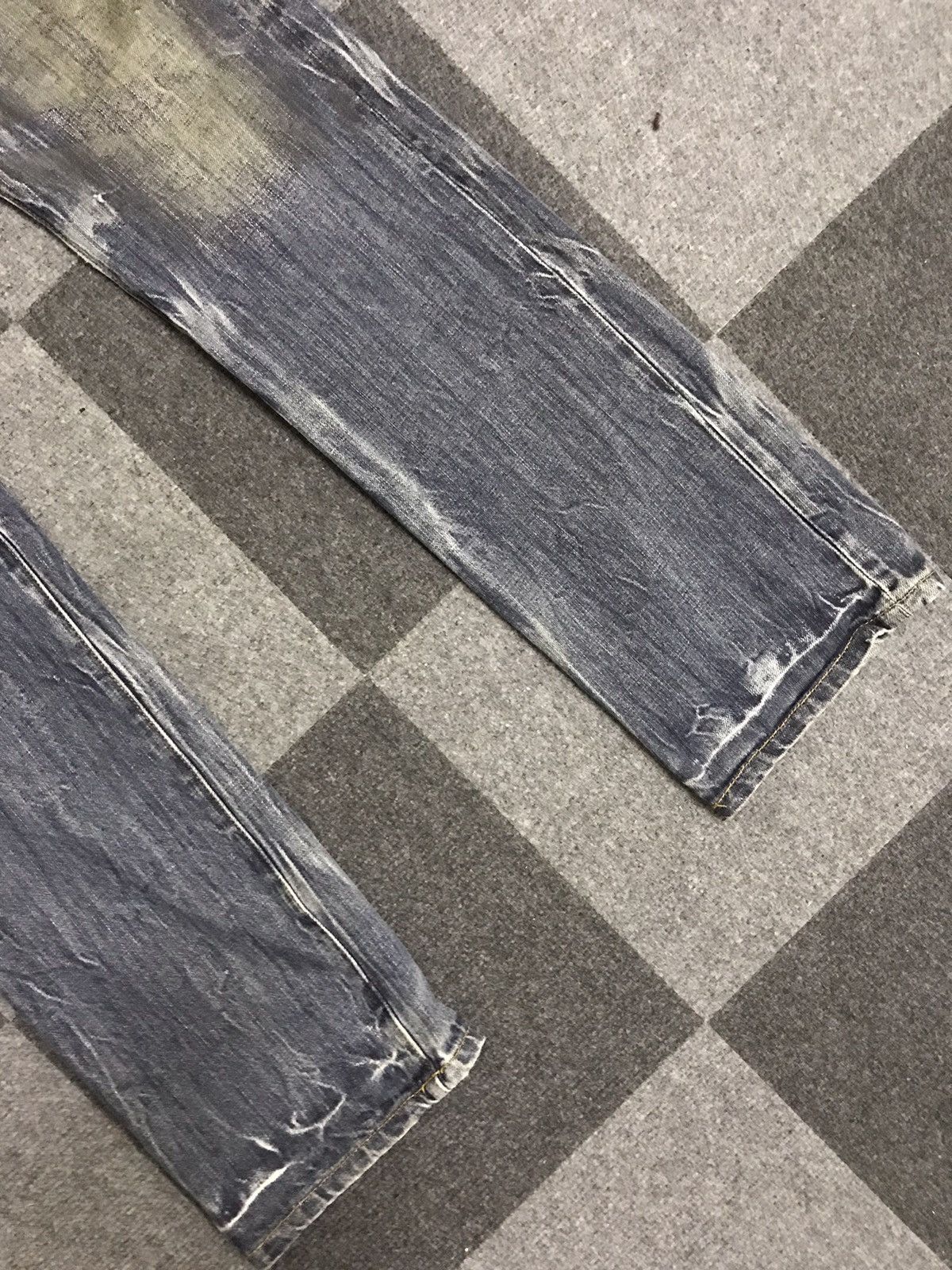 Japanese Brand × Seditionaries D124 DAILY NEWS Dirty Style Thunder Fades Jeans Size US 32 / EU 48 - 4 Thumbnail