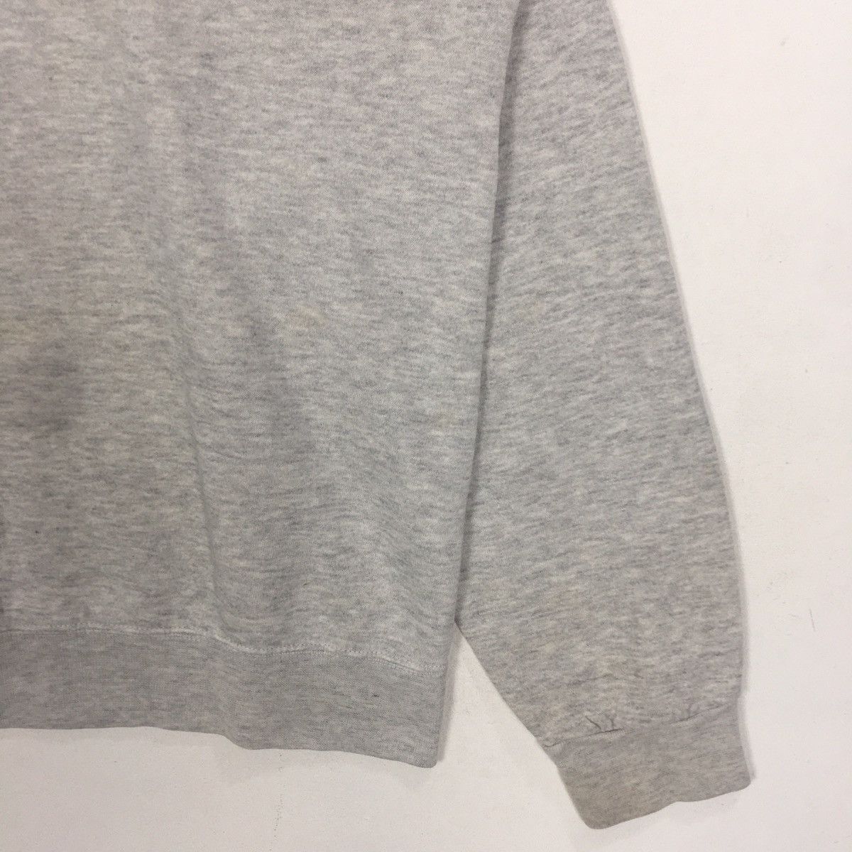 Hard Rock Cafe × Vintage Vintage Hard Rock Cafe Streetwear Crewneck Sweatshirt Size US L / EU 52-54 / 3 - 4 Thumbnail