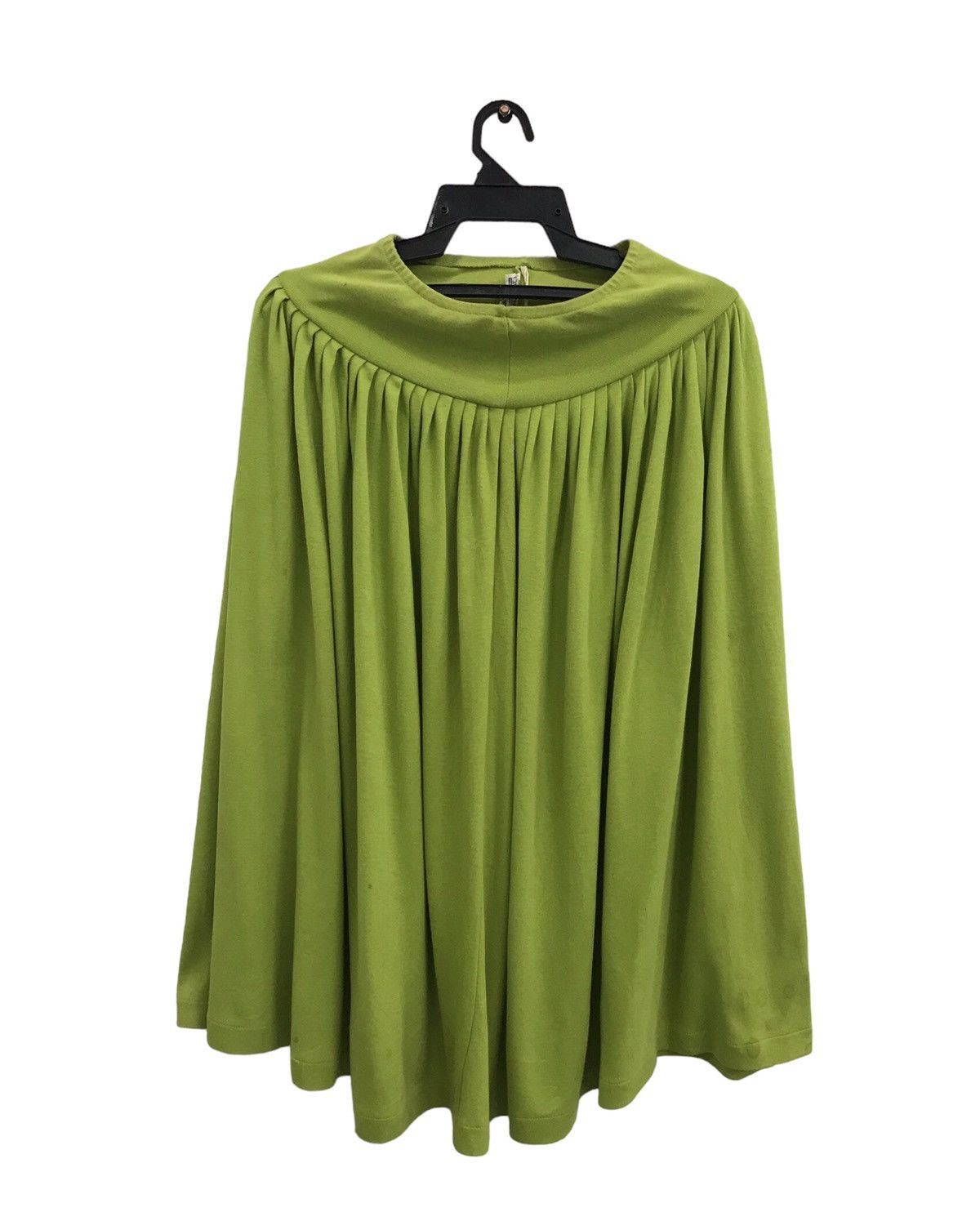 image of Norma Kamali Skirt in Green, Women's (Size 22)