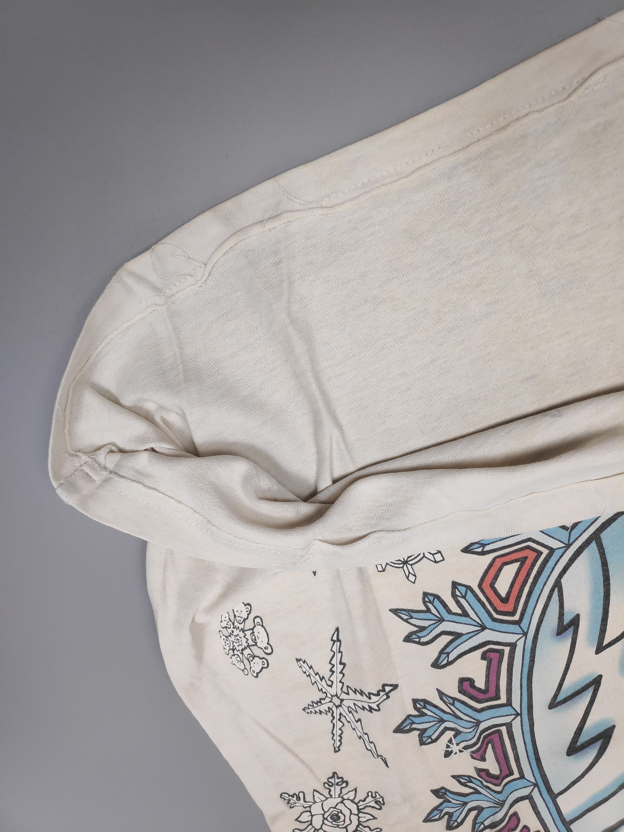 Band Tees × Grateful Dead × Liquid Blue DISTRESSED GRATEFUL DEAD X LIQUID BLUE Size US L / EU 52-54 / 3 - 8 Thumbnail