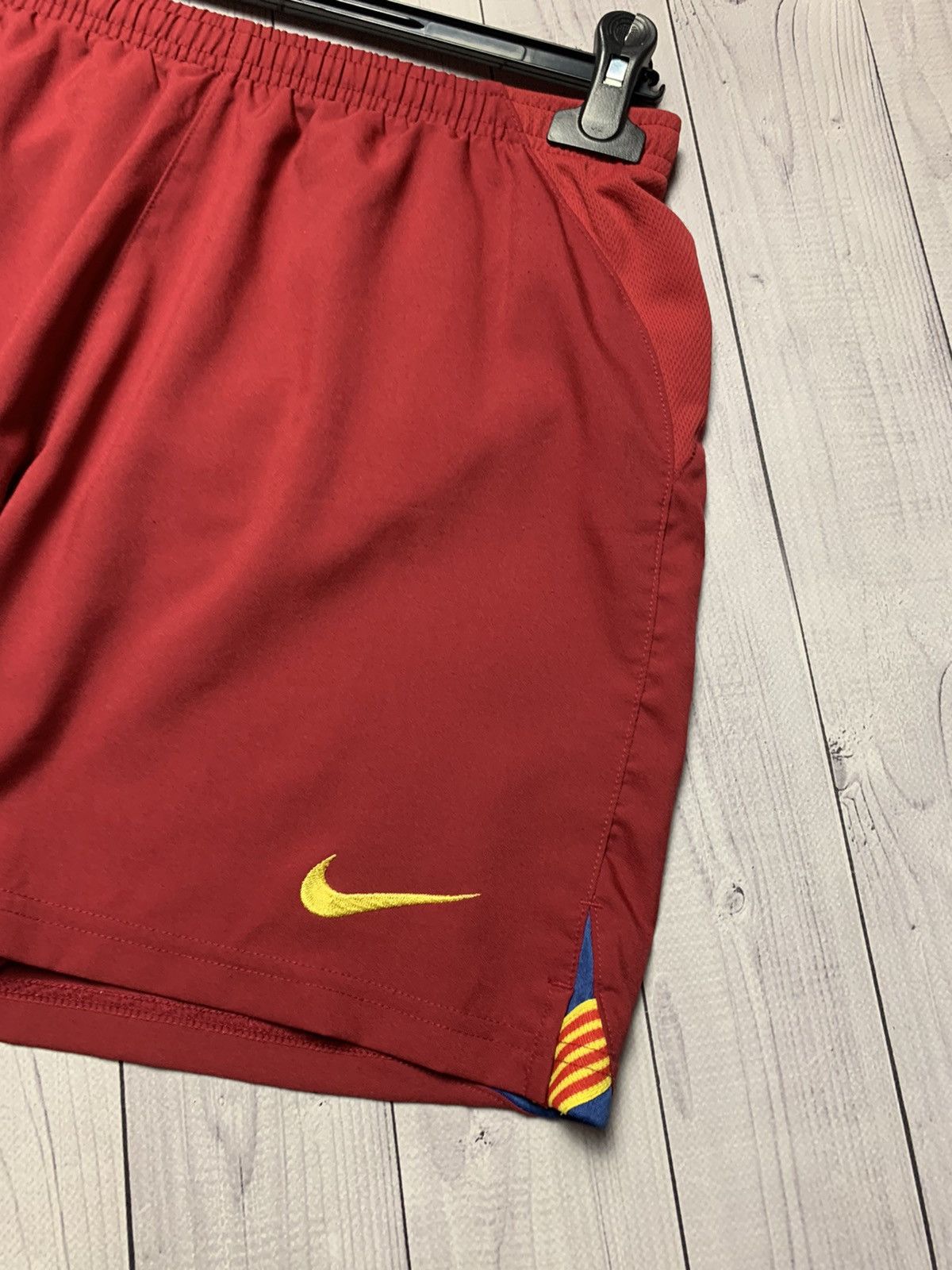 Vintage Vintage Nike Barcelona soccer shorts size Xs/S Size US 29 - 2 Thumbnail