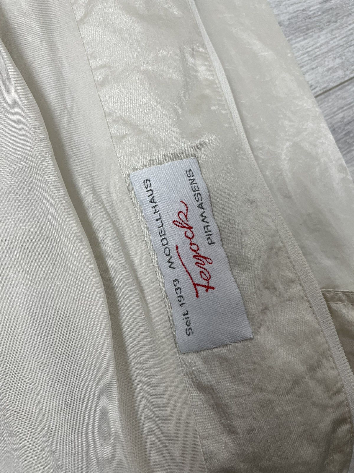 Givenchy Givenchy EN Pluse Archive Trench Jacket Size US M / EU 48-50 / 2 - 13 Thumbnail