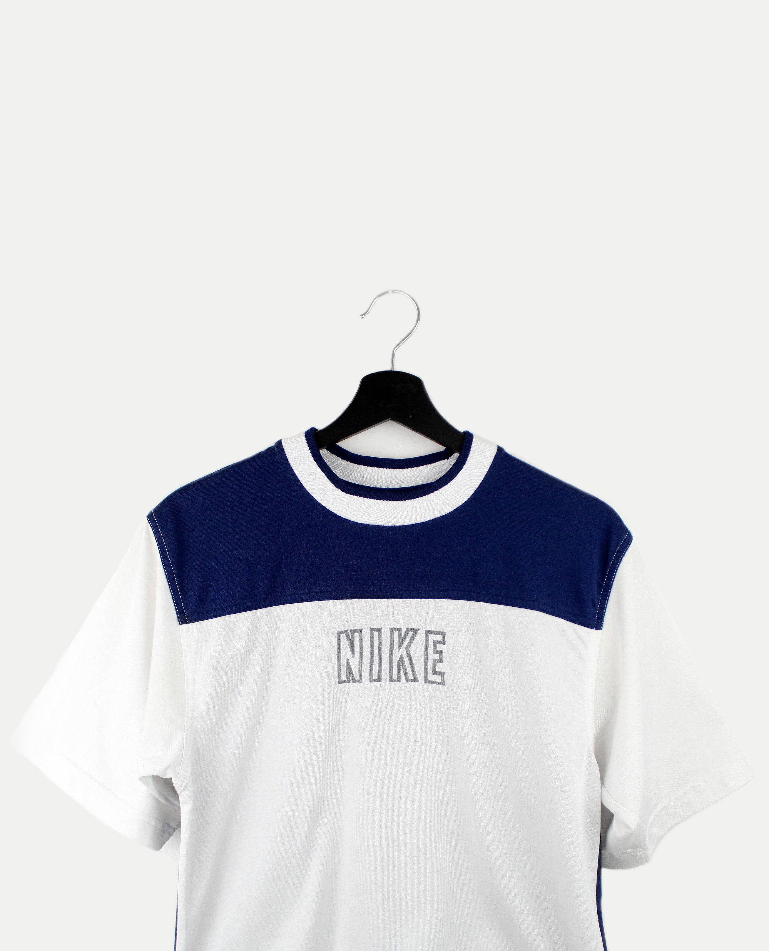 Nike 90s vintage Nike spell out graphic t-shirt tshirt tee OG Size XS / US 0-2 / IT 36-38 - 2 Thumbnail
