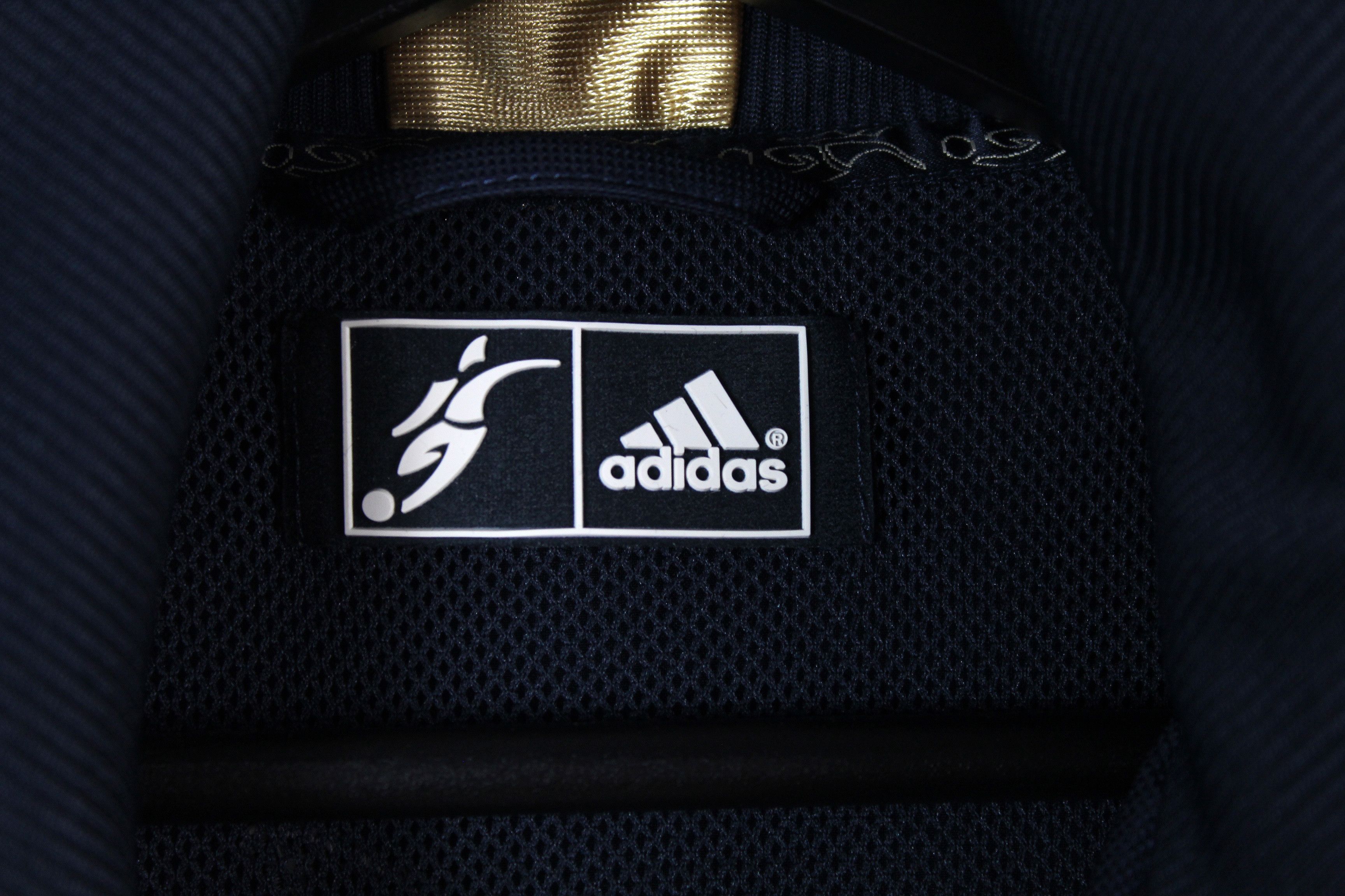 Adidas 2004-05 vintage adidas David Beckham track jacket OG Y2k Size US L / EU 52-54 / 3 - 5 Thumbnail