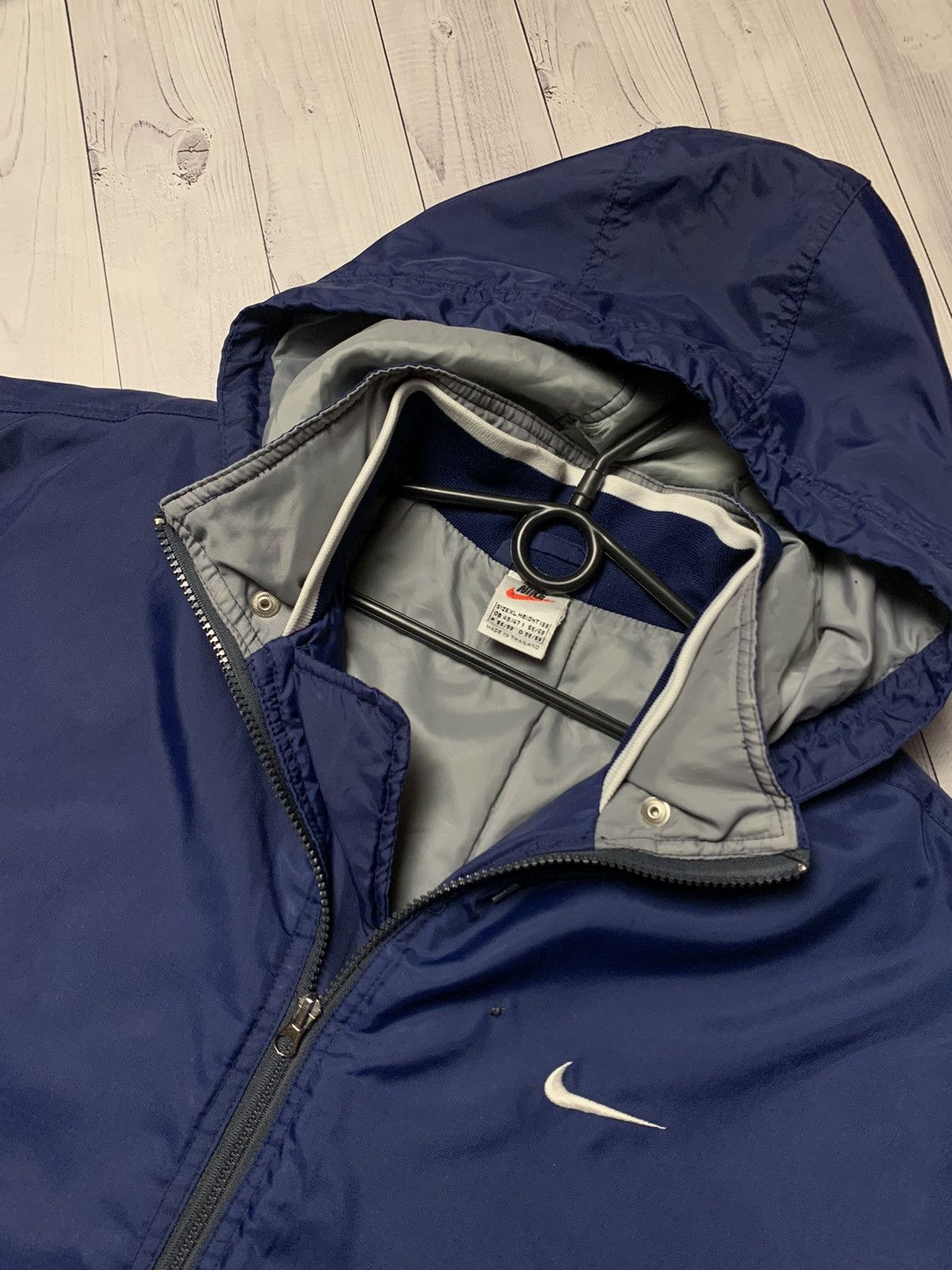 Vintage Vintage Nike jacket parka big logo size XL Size US XL / EU 56 / 4 - 4 Thumbnail
