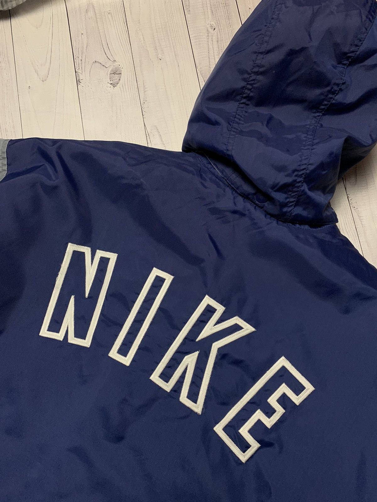 Vintage Vintage Nike jacket parka big logo size XL Size US XL / EU 56 / 4 - 5 Thumbnail