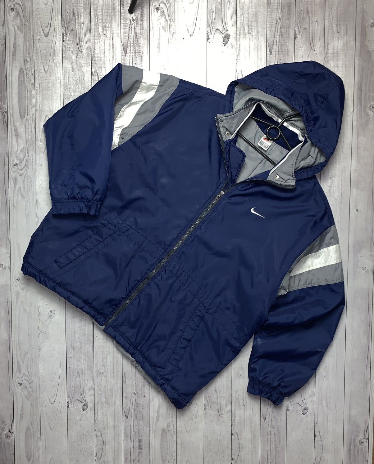 Vintage Vintage Nike jacket parka big logo size XL Size US XL / EU 56 / 4 - 2 Thumbnail