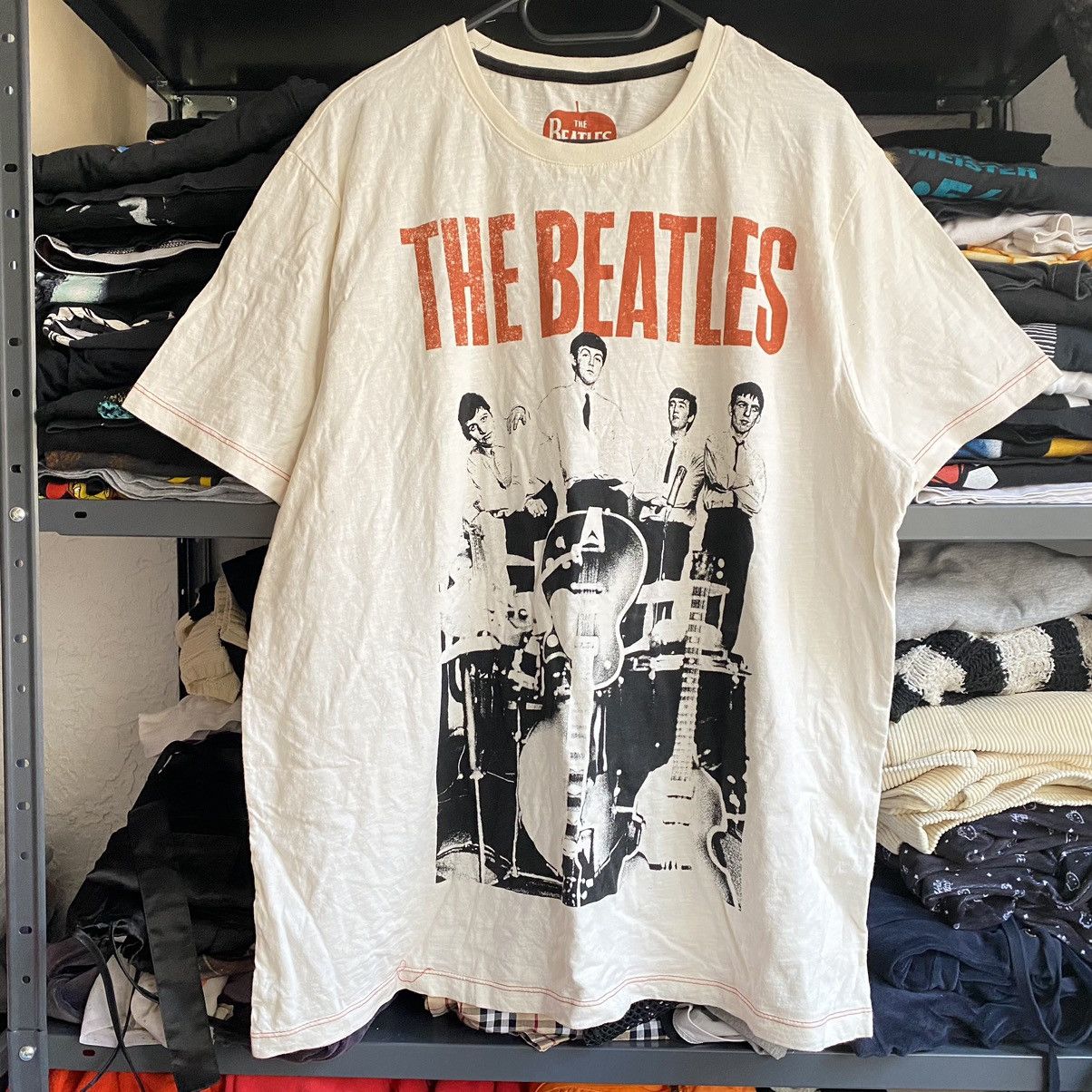 Band Tees THE BEATLES RETRO PRINTED BAND ENGLAND T SHIRT Size US XL / EU 56 / 4 - 1 Thumbnail