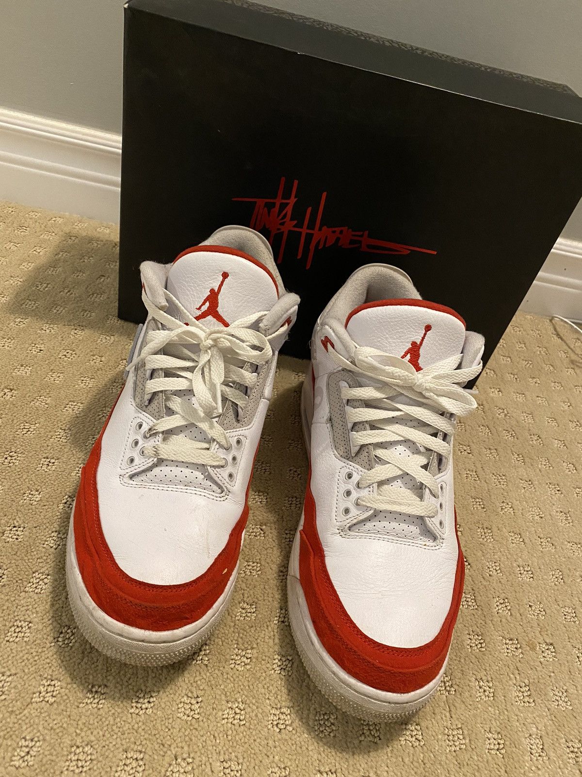 Jordan Brand Nike Air Jordan x Tinker Hadfield Retro 3 Red & White Size US 12 / EU 45 - 3 Thumbnail