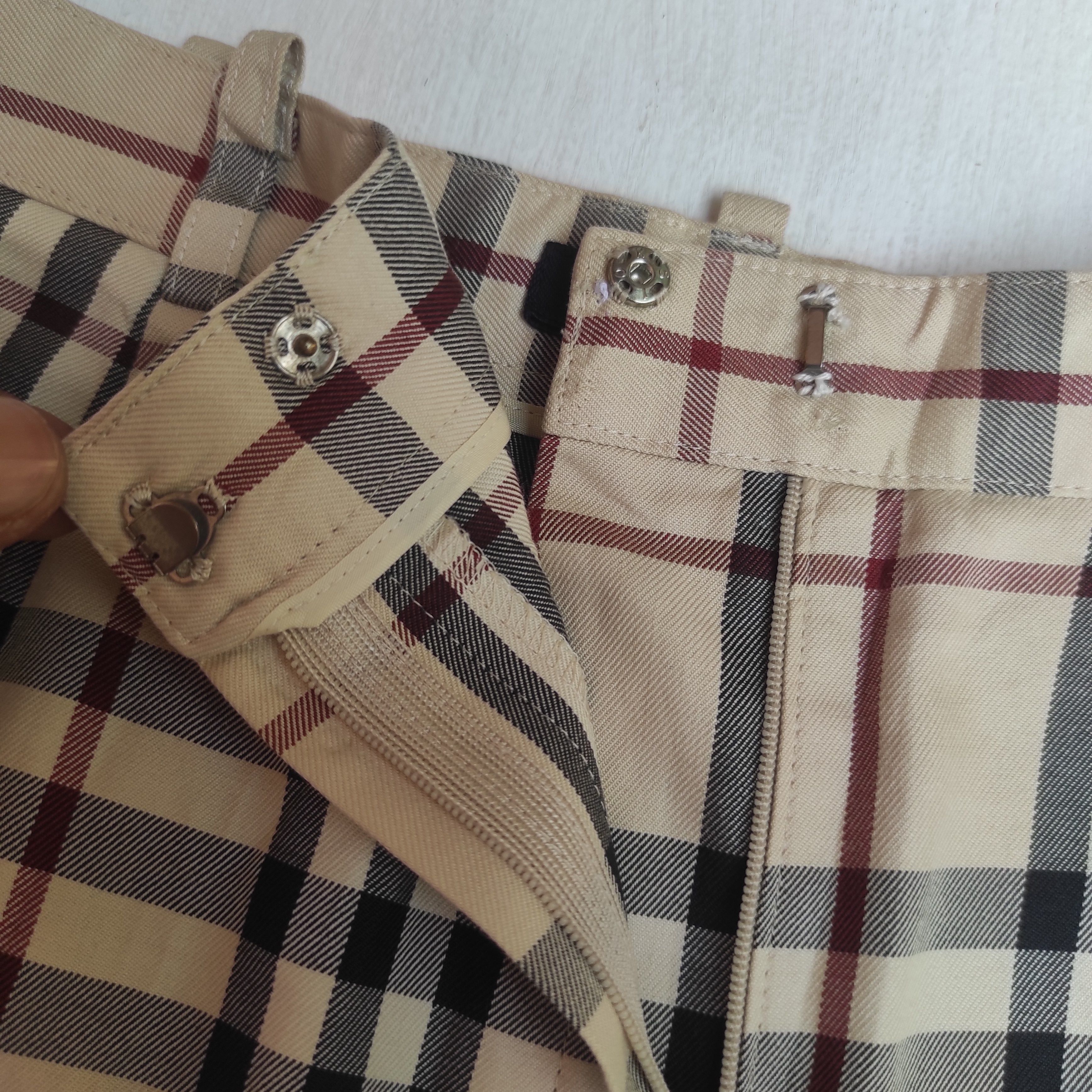 Burberry Burberry Novacheck Pants Size 27" / US 4 / IT 40 - 8 Thumbnail