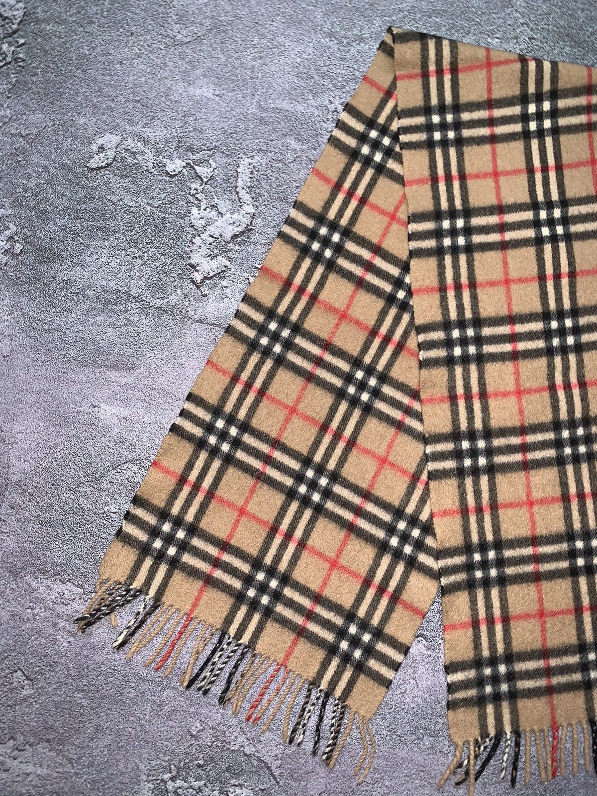 Burberry × Designer Burberry Burberry’s of London 100% cashmere scarf / muffler Size ONE SIZE - 6 Thumbnail
