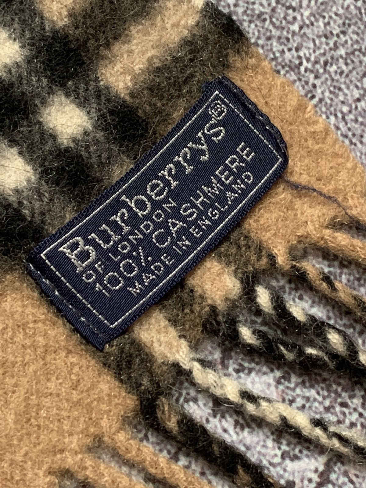 Burberry × Designer Burberry Burberry’s of London 100% cashmere scarf / muffler Size ONE SIZE - 2 Thumbnail