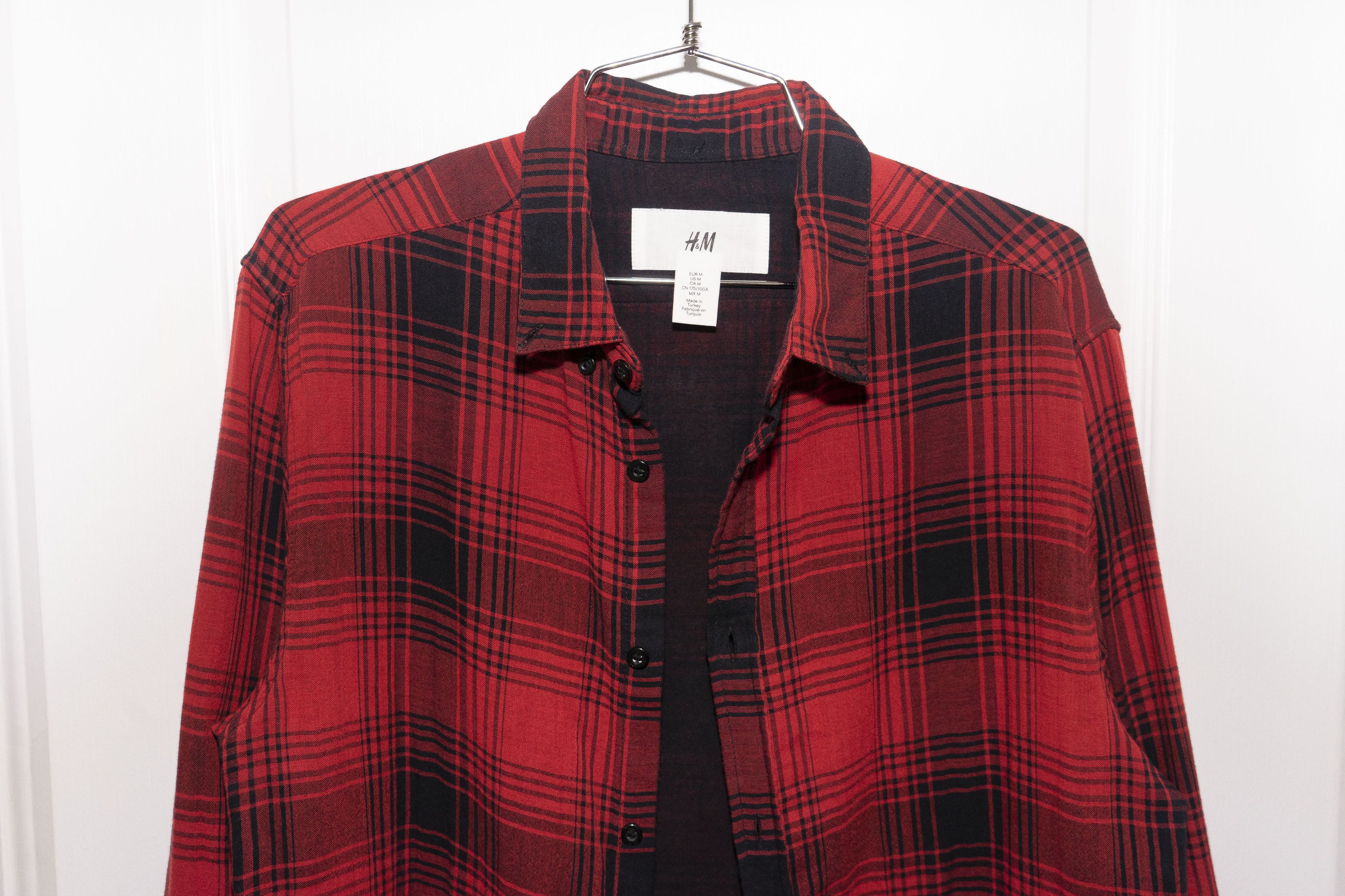 H&M Double-Layered Lightweight Flannel Button-Up Size US M / EU 48-50 / 2 - 4 Thumbnail