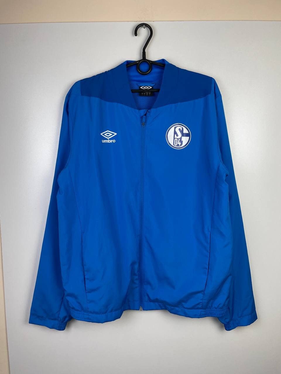 Umbro Umbro Schalke vintage sweatshirt size L Size US L / EU 52-54 / 3 - 1 Thumbnail