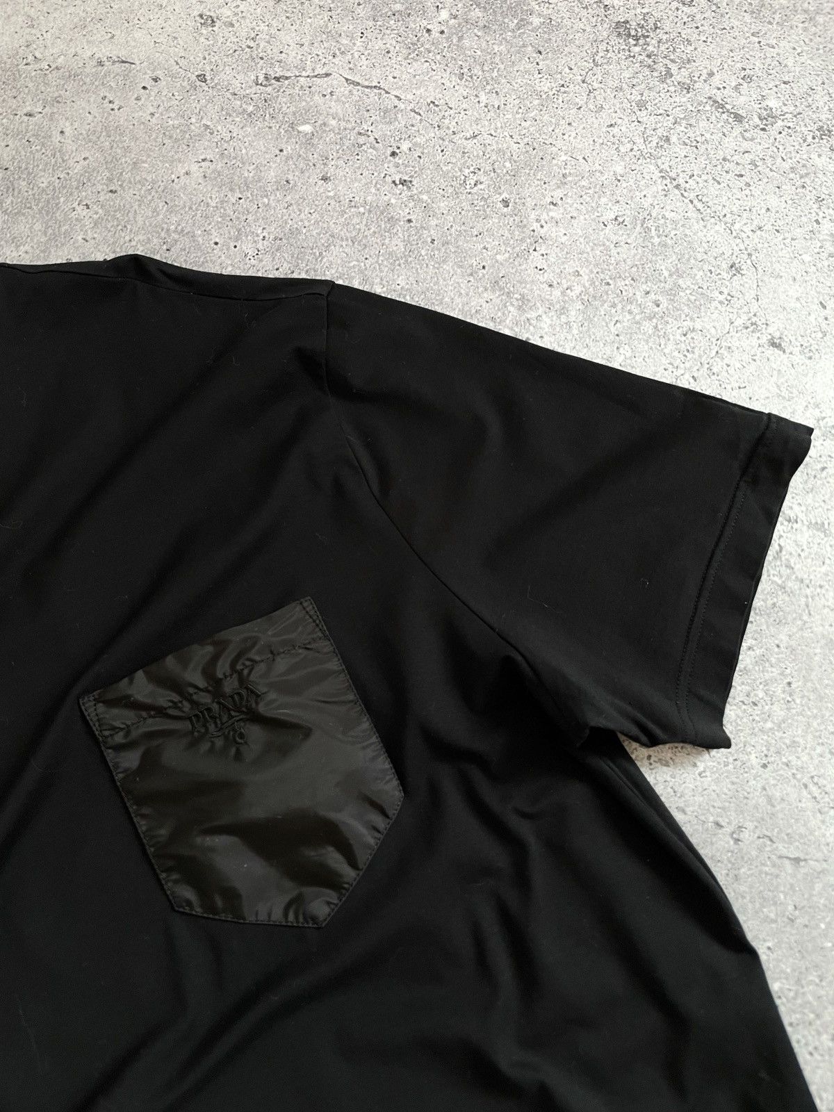 Prada Prada Nylon Pocket T-shirt Size US XXL / EU 58 / 5 - 4 Thumbnail