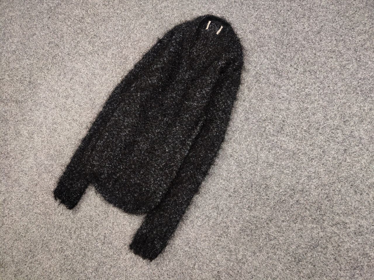 Japanese Brand Vintage 90's Japanese Black Mohair Style Fuzzy Sweater Size US S / EU 44-46 / 1 - 3 Thumbnail