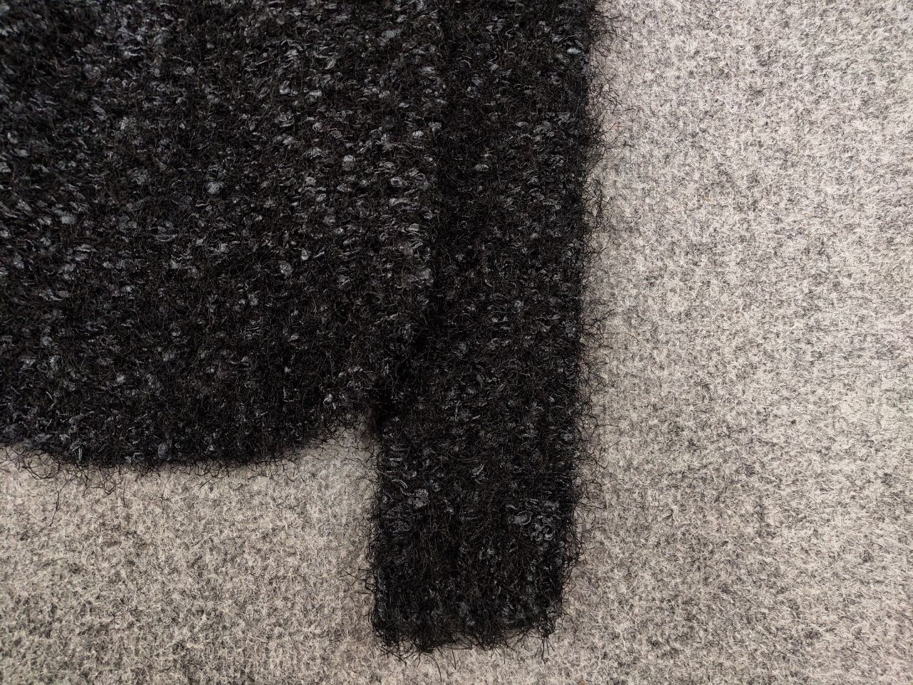 Japanese Brand Vintage 90's Japanese Black Mohair Style Fuzzy Sweater Size US S / EU 44-46 / 1 - 8 Thumbnail