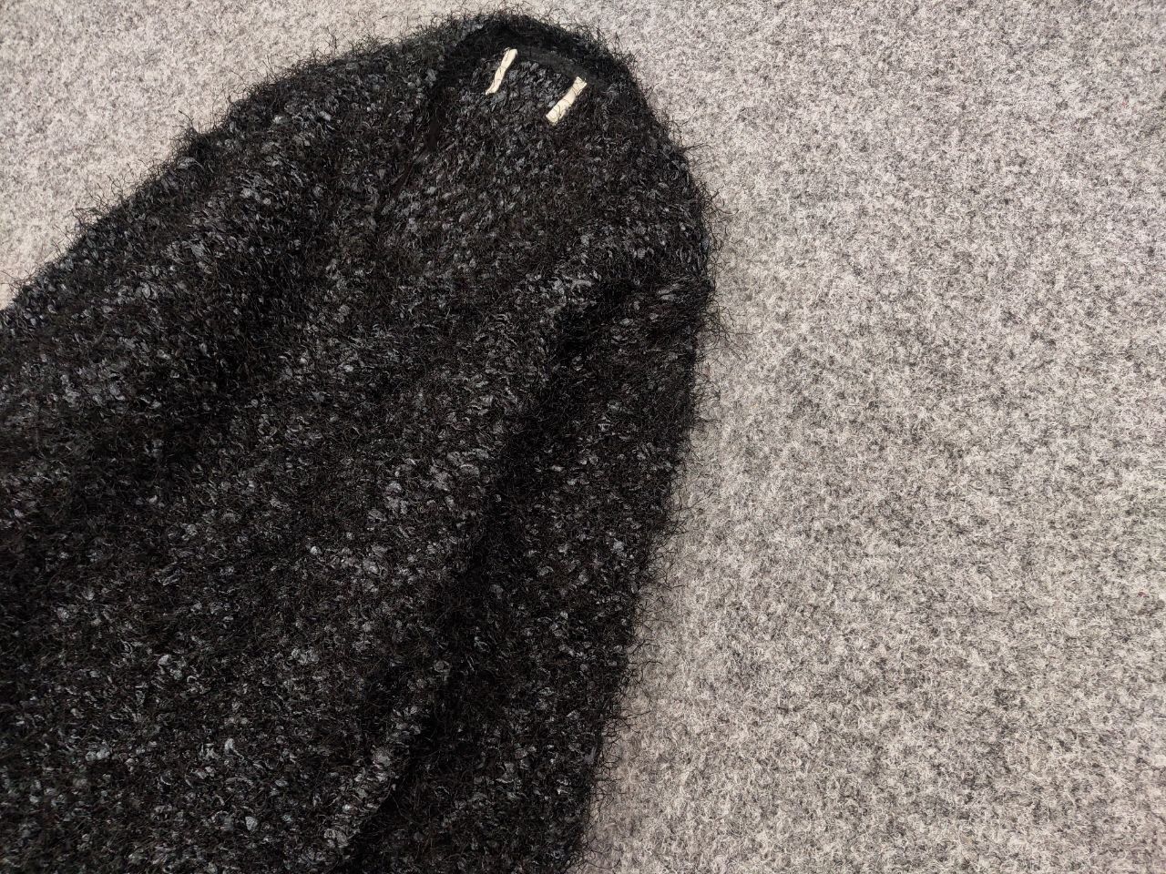 Japanese Brand Vintage 90's Japanese Black Mohair Style Fuzzy Sweater Size US S / EU 44-46 / 1 - 4 Thumbnail