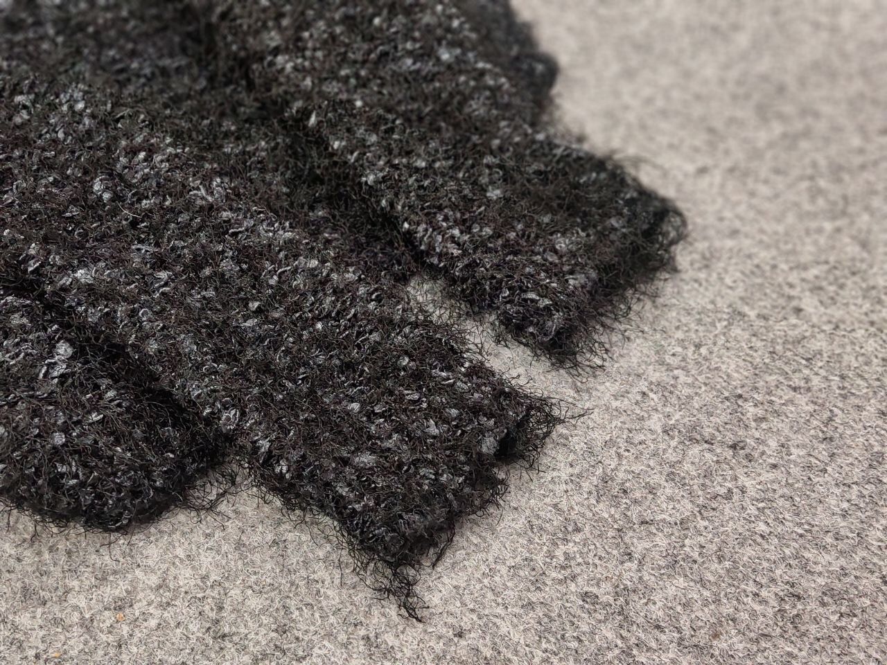 Japanese Brand Vintage 90's Japanese Black Mohair Style Fuzzy Sweater Size US S / EU 44-46 / 1 - 12 Thumbnail