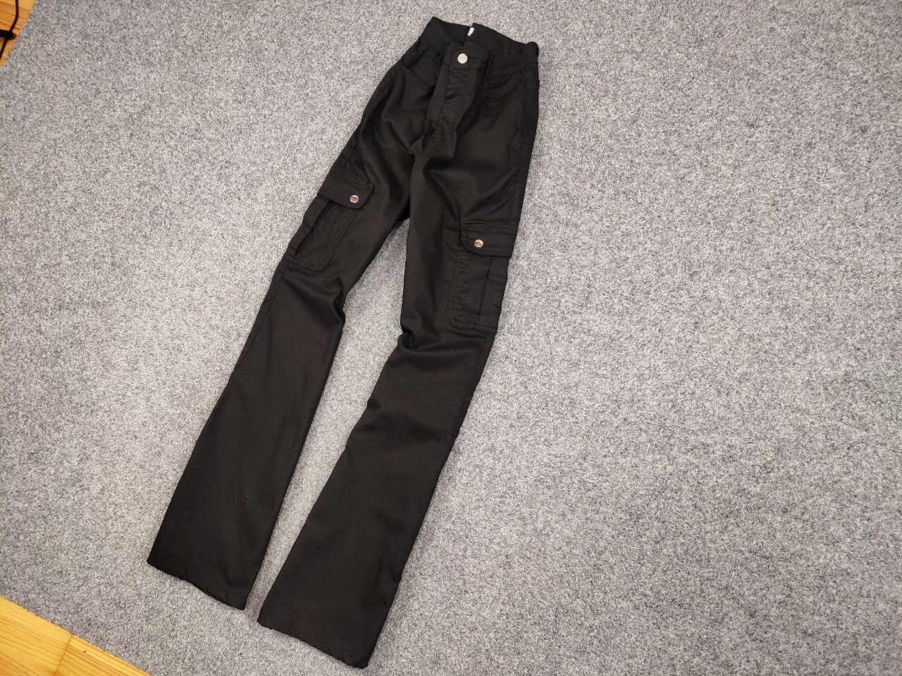 Japanese Brand Vintage 90's Japanese Trendy Flared Cargo Trousers Pants Size 30" / US 8 / IT 44 - 3 Thumbnail