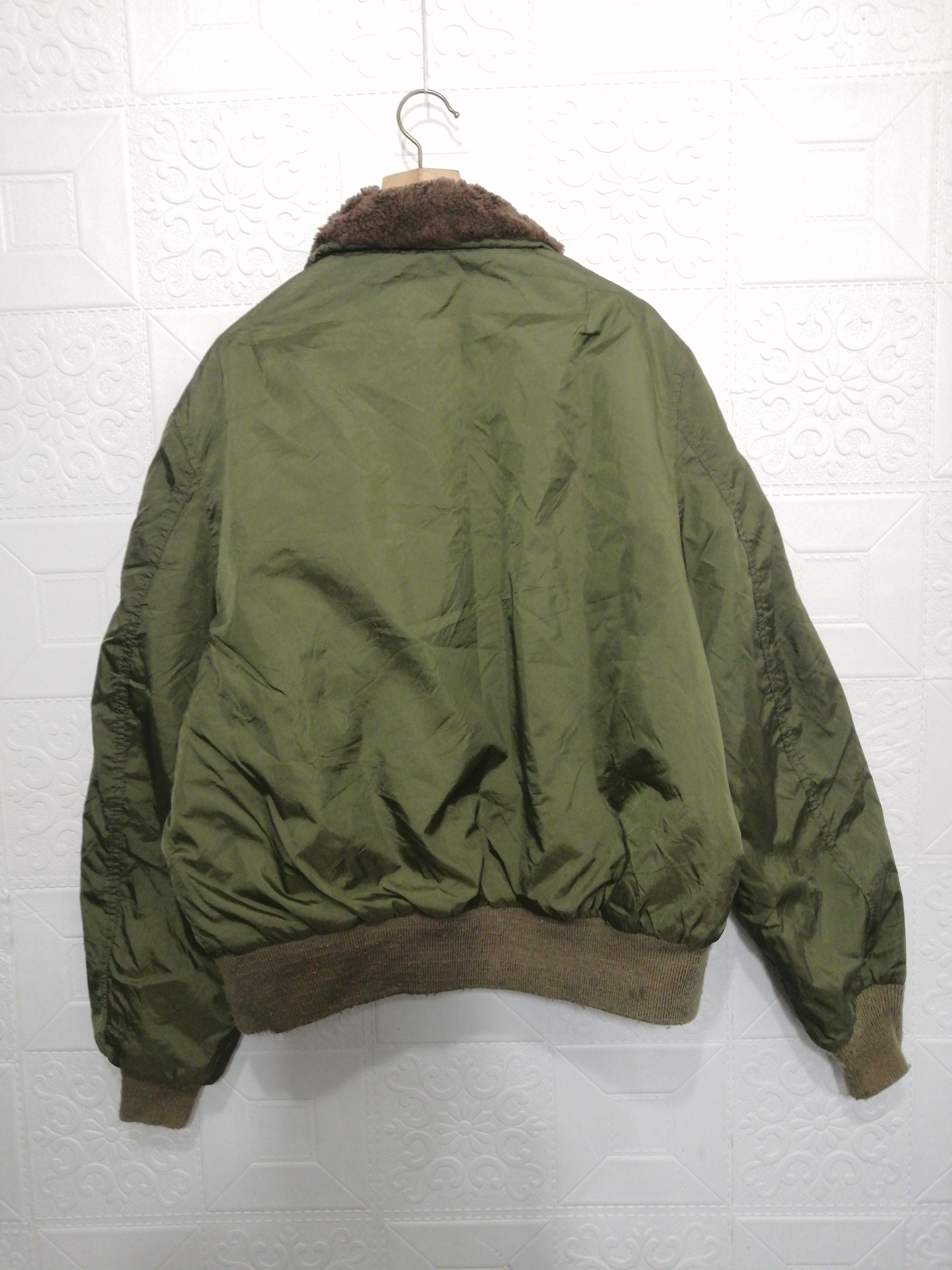 Other 💥Fast sale 💥Flight Jacket Type B15C Size US M / EU 48-50 / 2 - 7 Thumbnail