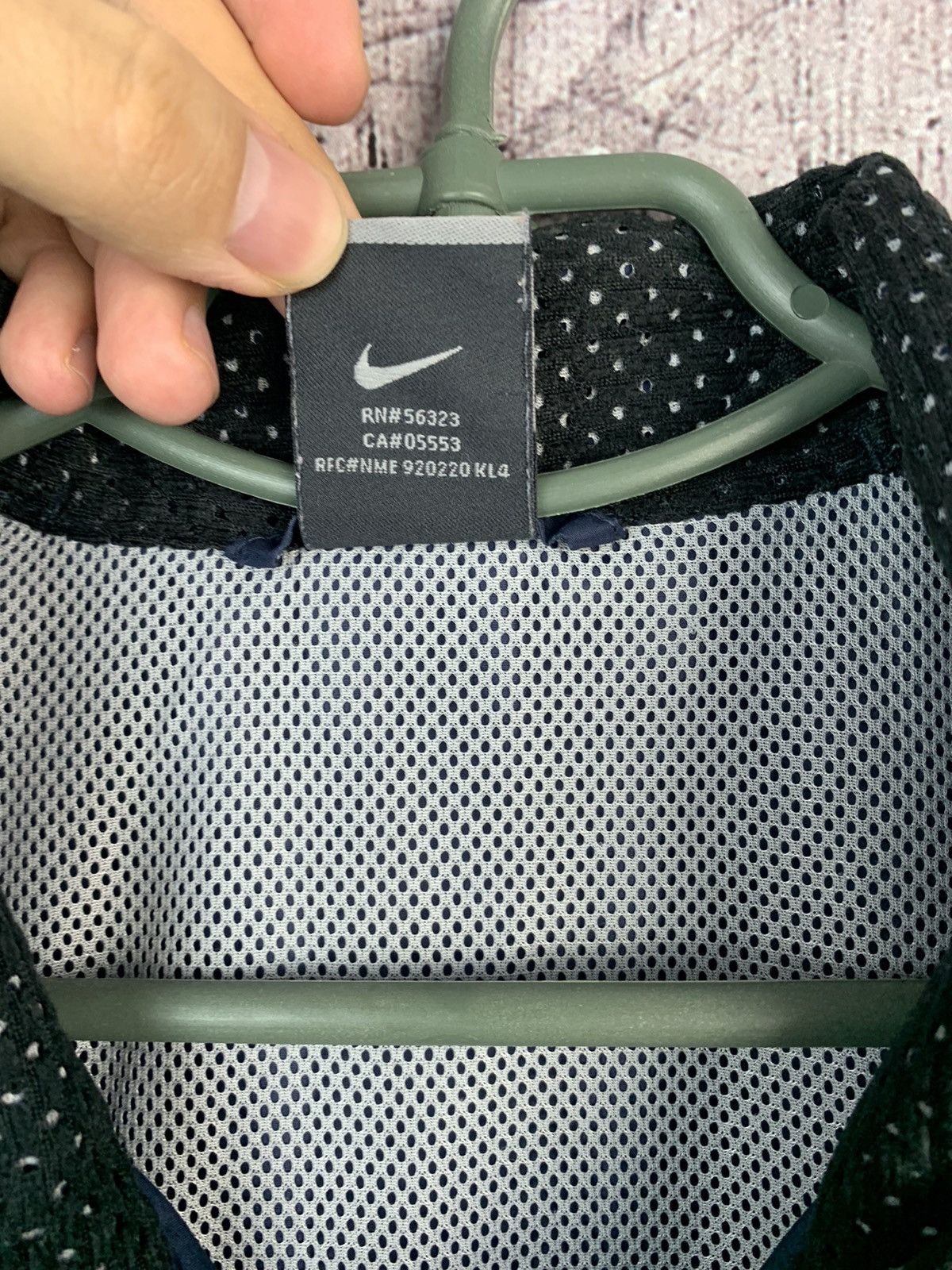 Nike × Vintage Nike Y2K Vintage Mens Nylon Jacket Size US M / EU 48-50 / 2 - 3 Thumbnail