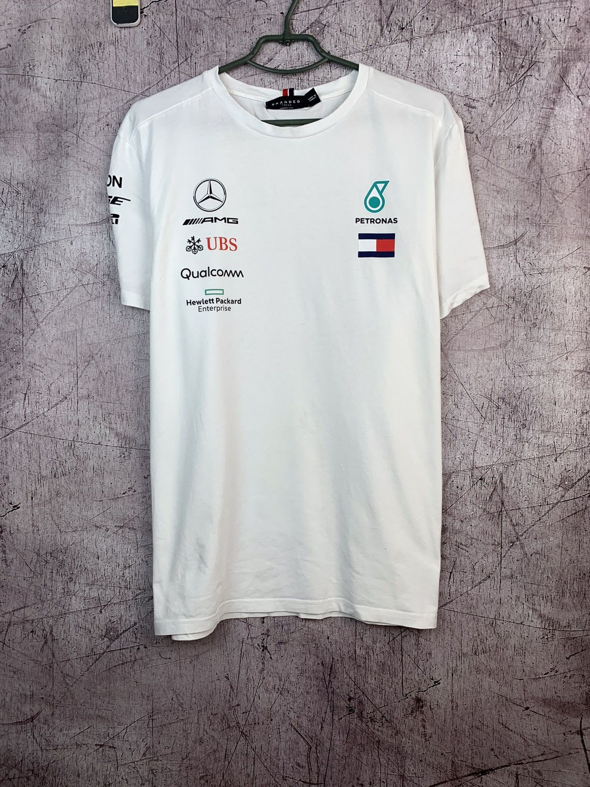 Formula 1 × Mercedes-Benz Mercedes Benz Amg Tommy Hilfiger Petronas Team T shirt Size US XXL / EU 58 / 5 - 3 Thumbnail