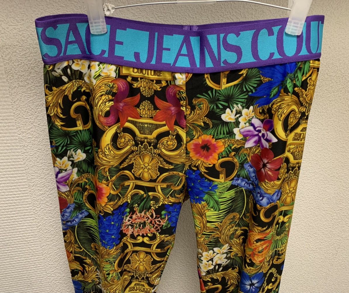 Versace Jeans Couture Versace jeans couture fullprint leggings Medusa women Size 32" / US 10 / IT 46 - 2 Thumbnail