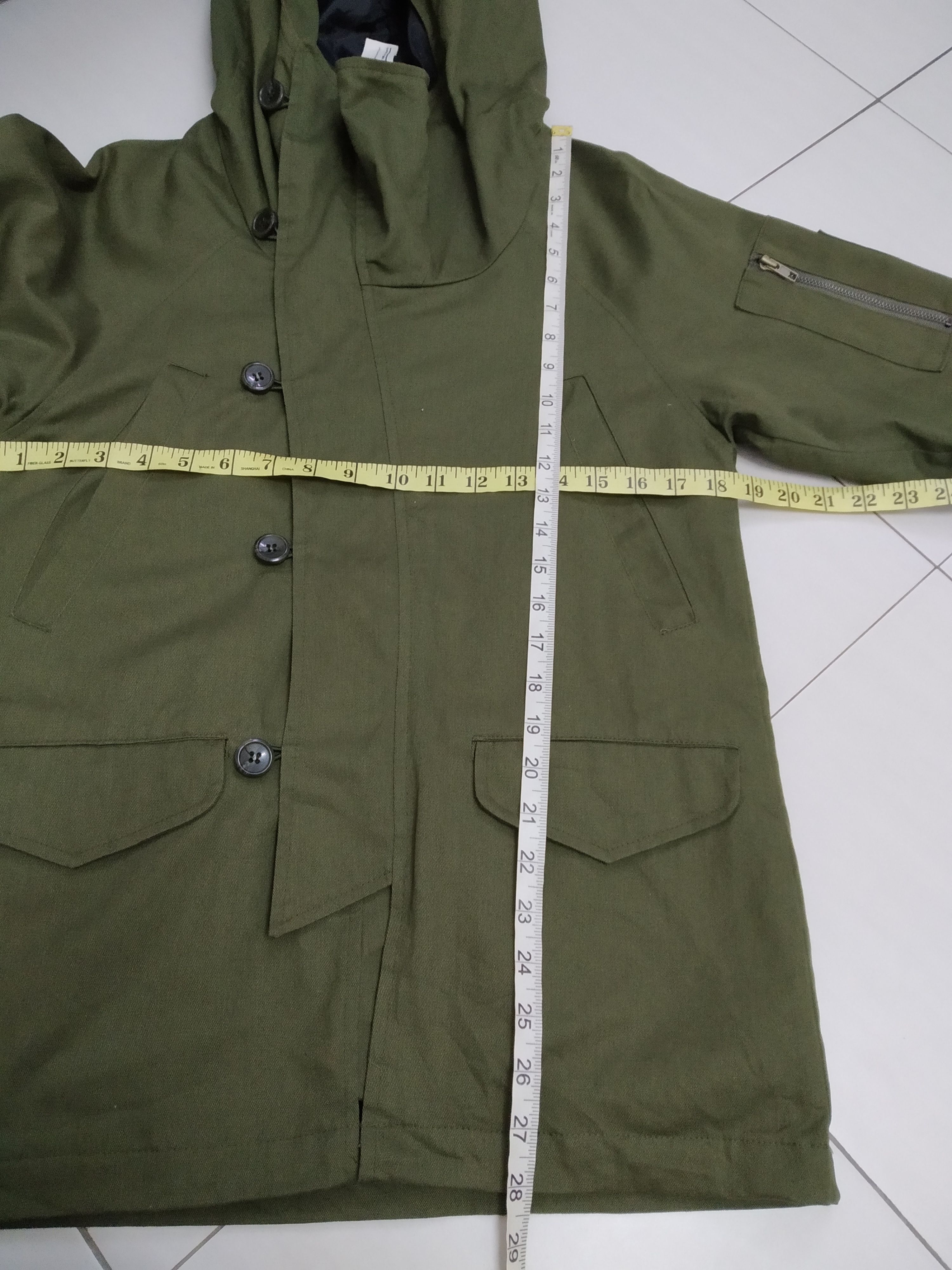 Attachment Hoodie jacket Attachment Size US L / EU 52-54 / 3 - 7 Thumbnail