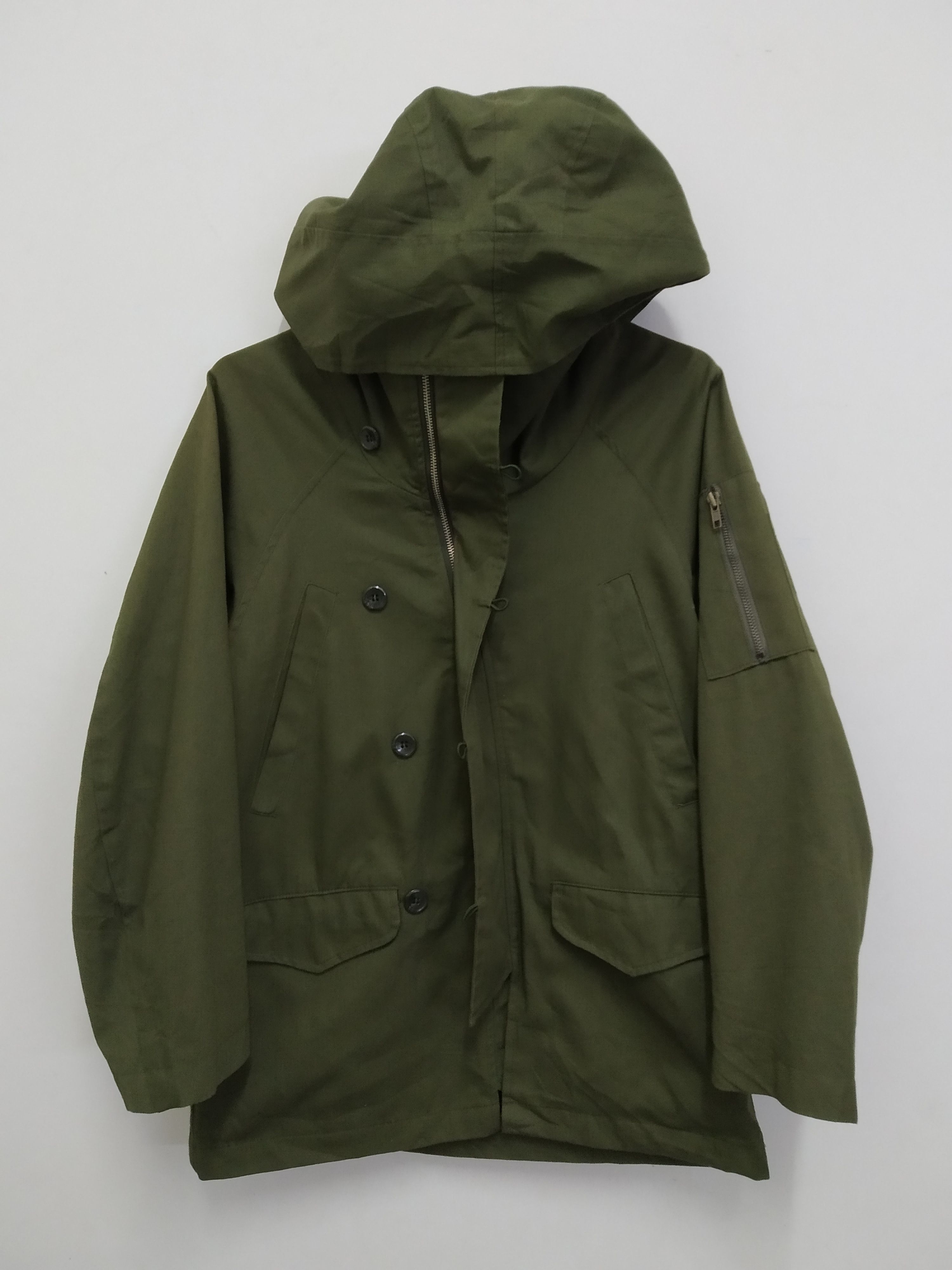 Attachment Hoodie jacket Attachment Size US L / EU 52-54 / 3 - 5 Thumbnail