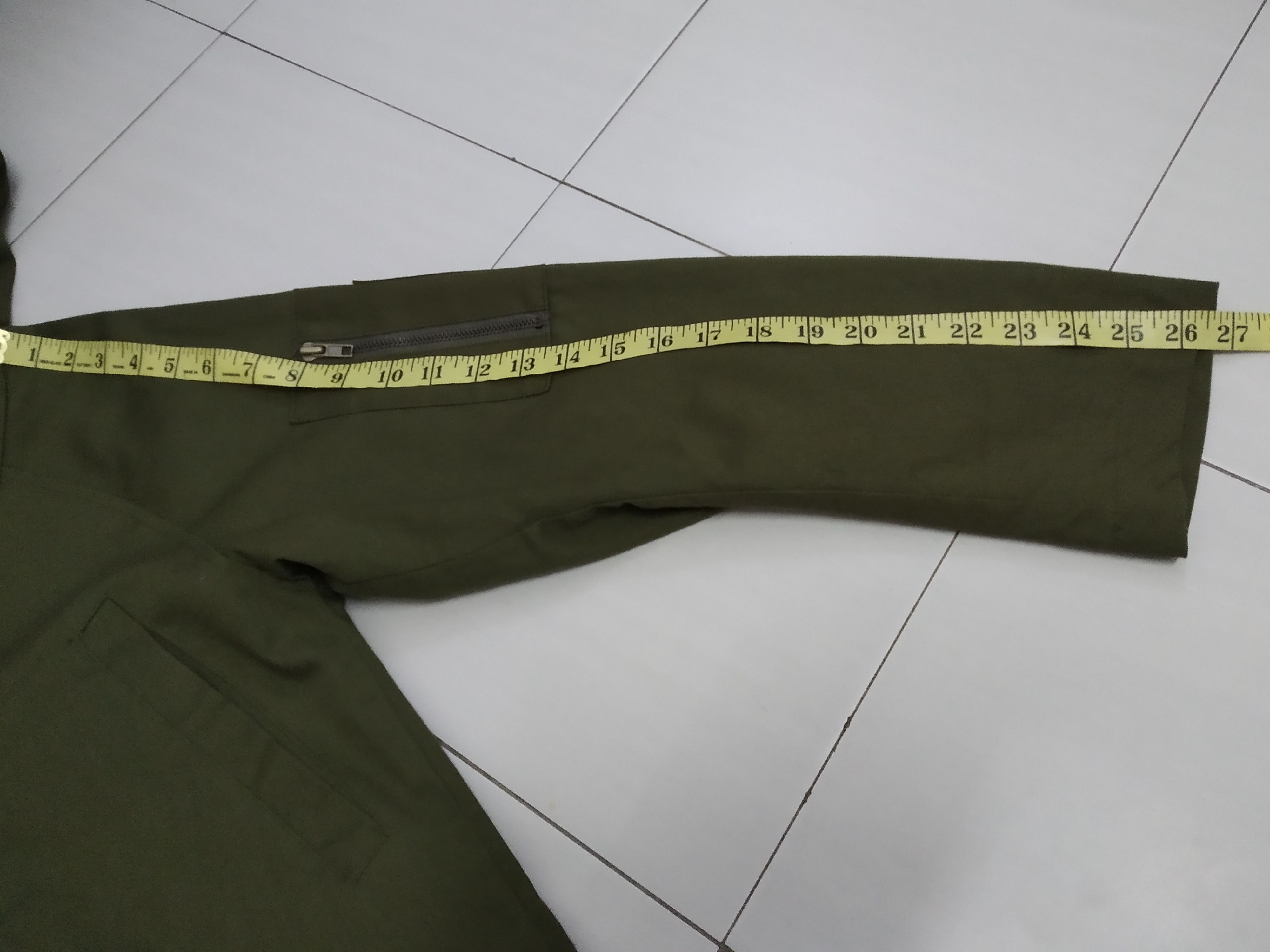 Attachment Hoodie jacket Attachment Size US L / EU 52-54 / 3 - 6 Thumbnail