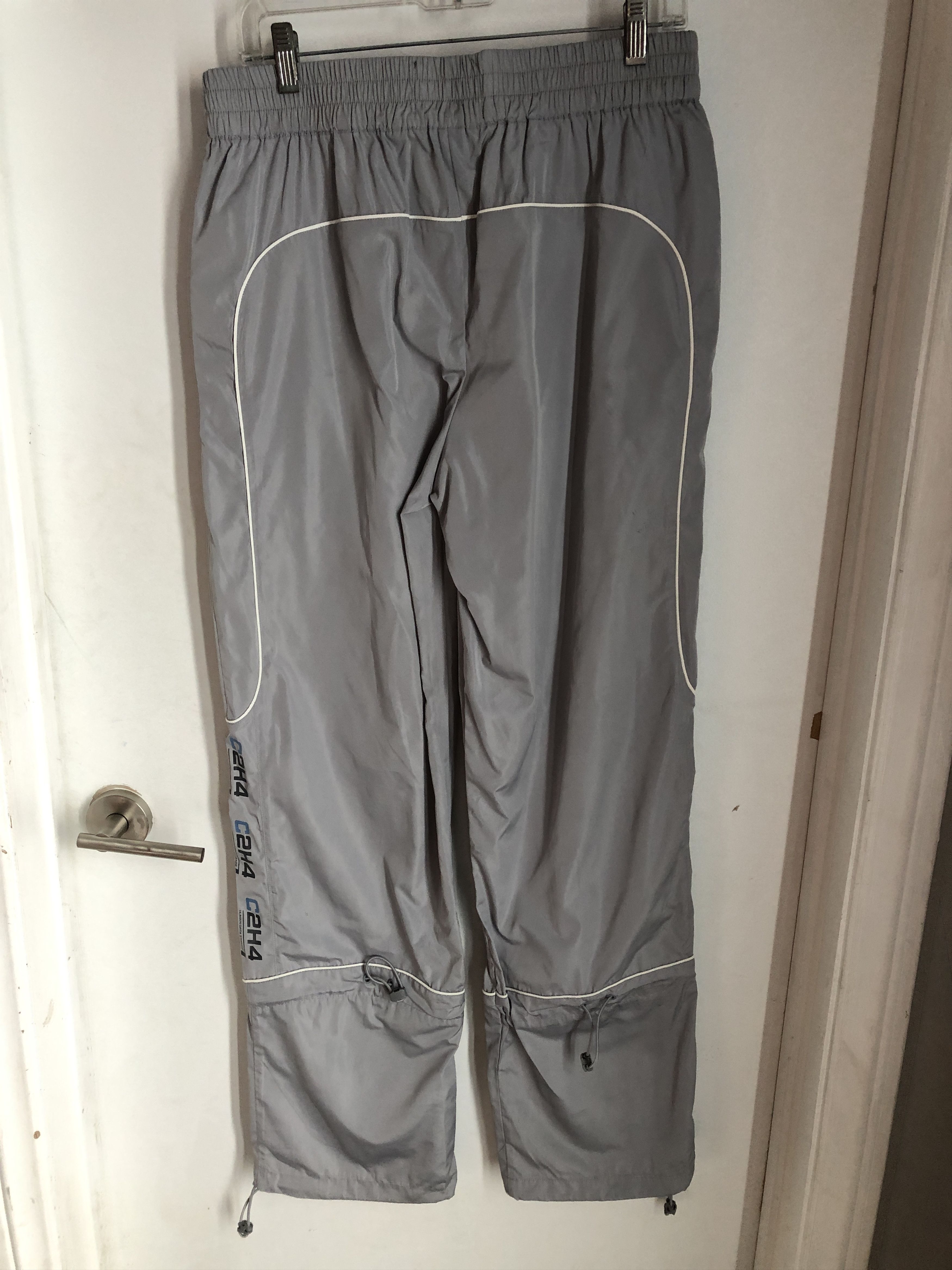 C2H4 C2h4 Light Gray “FM-2030” Logo Print 3M Track Pants L Size US 36 / EU 52 - 2 Thumbnail