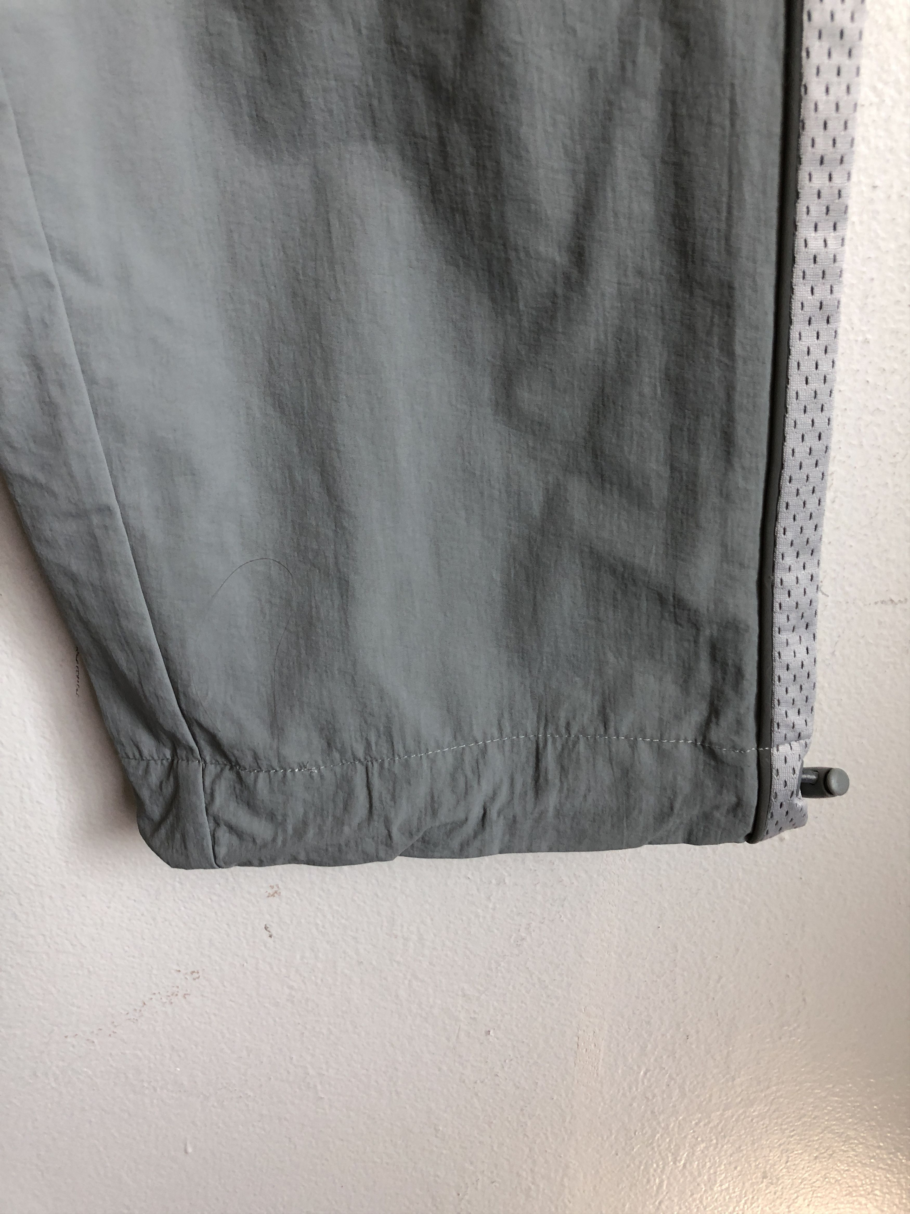 Guess Guess Sport Grey Nylon Track Pants L Size US 36 / EU 52 - 3 Thumbnail