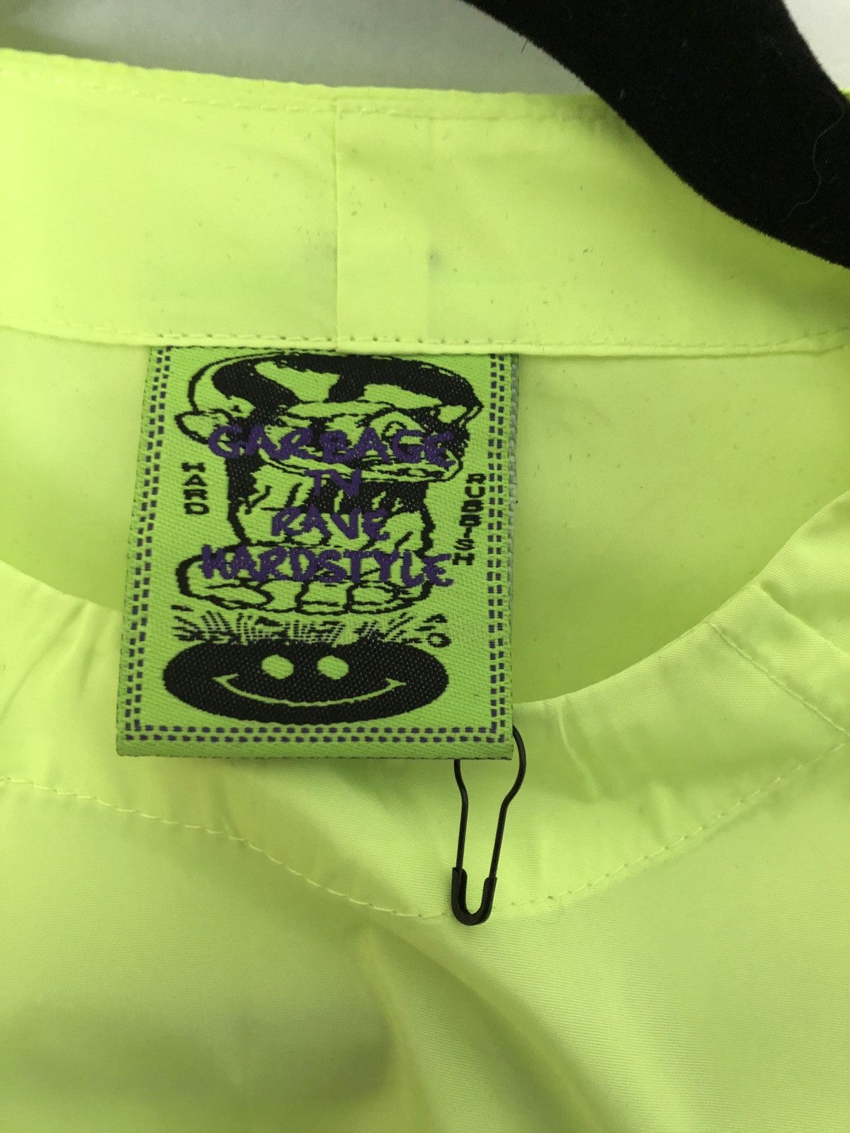 Garbage TV Garbage TV Aussie Fluorescent Yellow Green Pullover Jacket Size US M / EU 48-50 / 2 - 6 Thumbnail