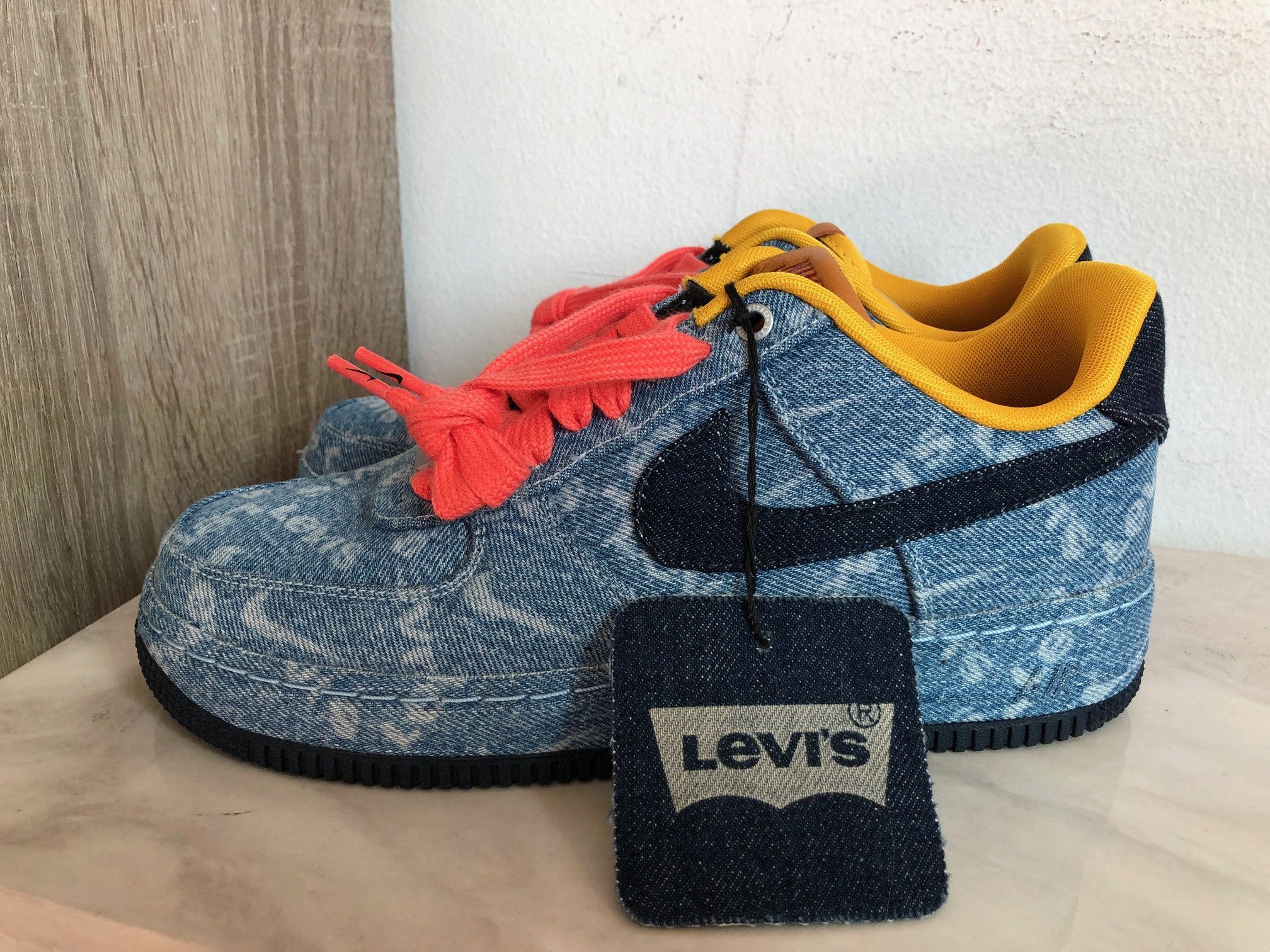 Levi's × Nike Nike x Levi's Air Force 1 Low Exclusive Denim Sneakers Size US 6 / EU 39 - 3 Thumbnail
