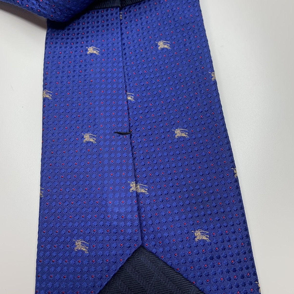 Burberry Luxury Tie Burberry London Burberrys Made in Italy Size ONE SIZE - 7 Thumbnail