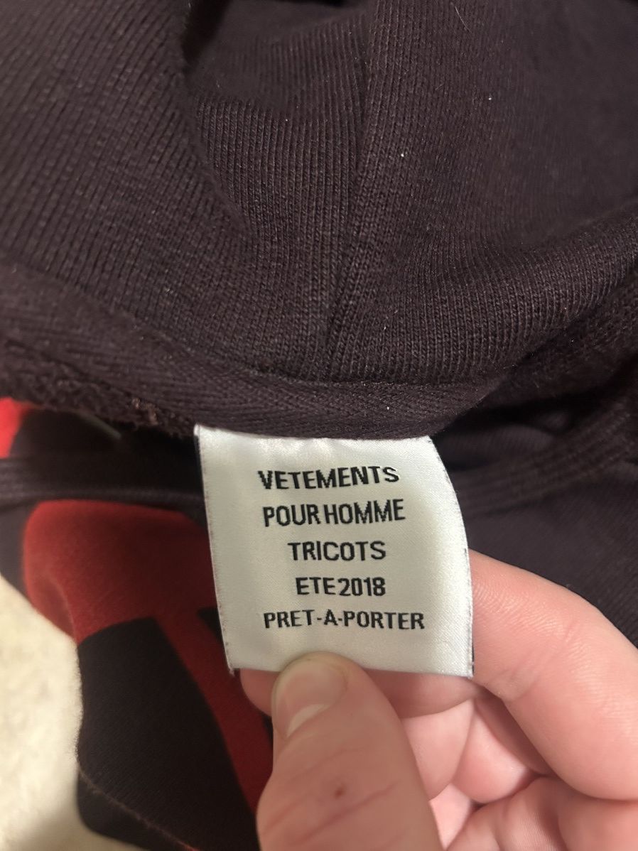 Vetements Vetements “Zurich” reconstruct hoodie Size US M / EU 48-50 / 2 - 7 Thumbnail