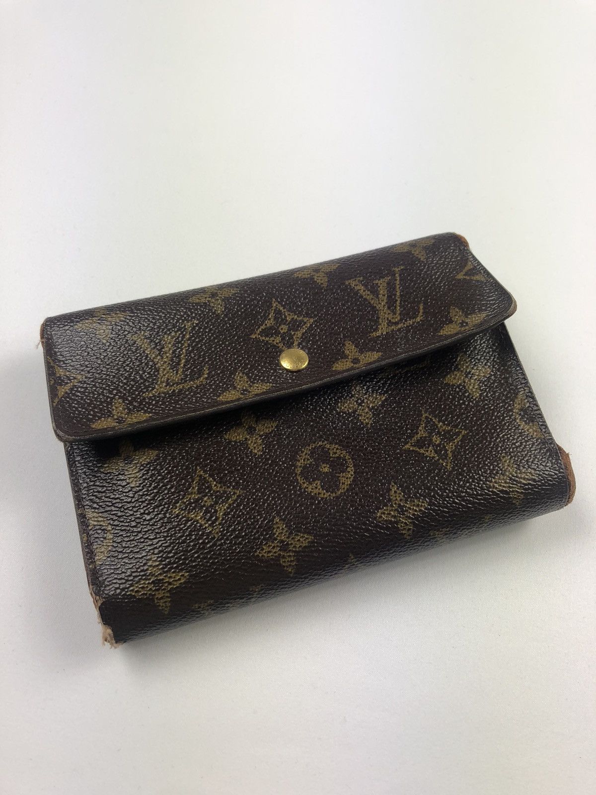 Louis Vuitton monogram trifold wallet