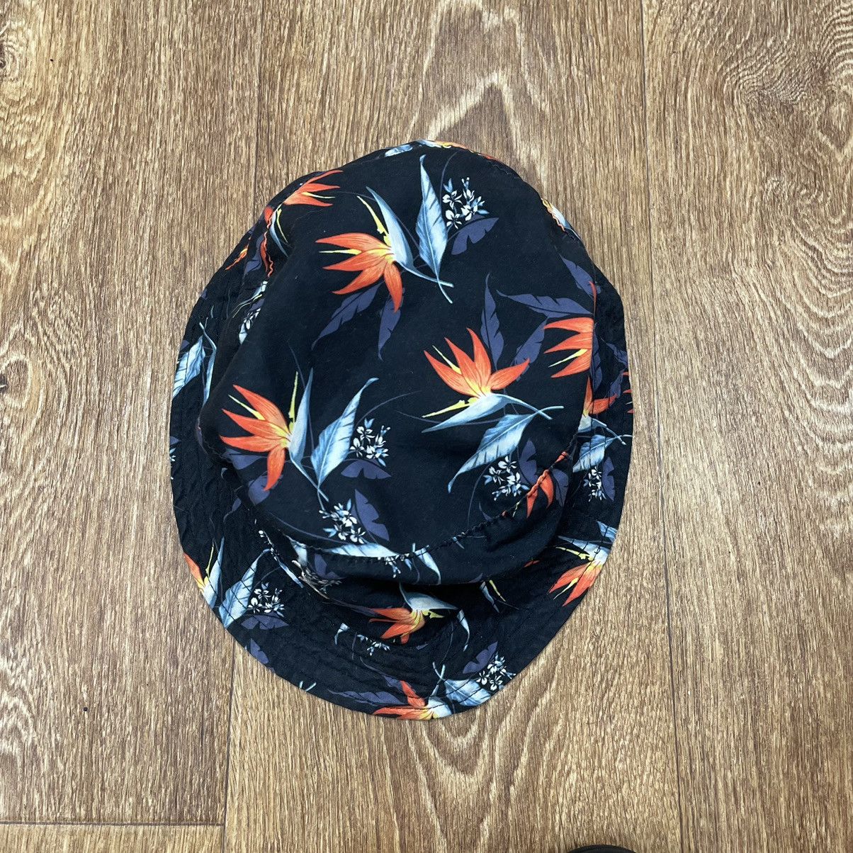 Vintage Vintage Y2K Tropical Floral Bucket Hat Streetwear Rave OS Size ONE SIZE - 2 Thumbnail