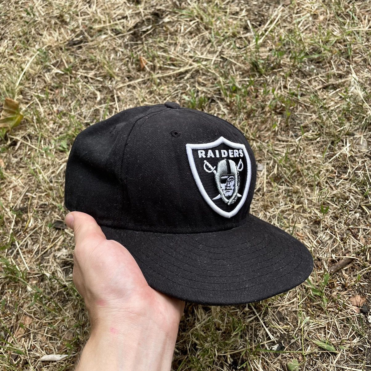 Vintage Vintage 90s Oakland Raiders Trucker Hat Faded NFL OS Size ONE SIZE - 3 Thumbnail