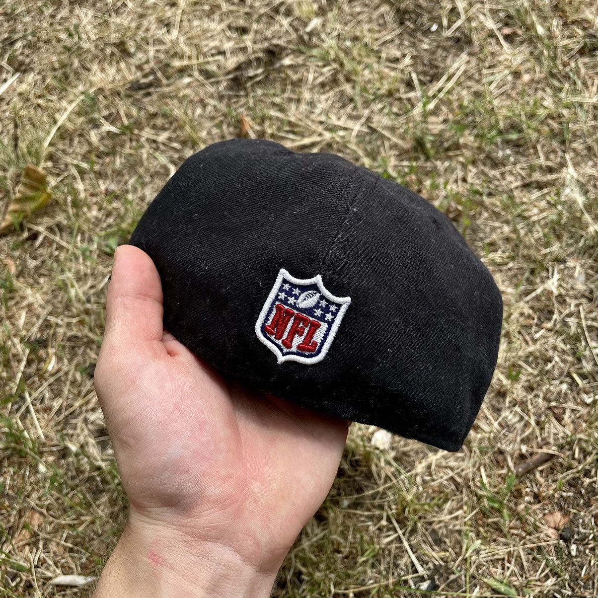 Vintage Vintage 90s Oakland Raiders Trucker Hat Faded NFL OS Size ONE SIZE - 4 Thumbnail