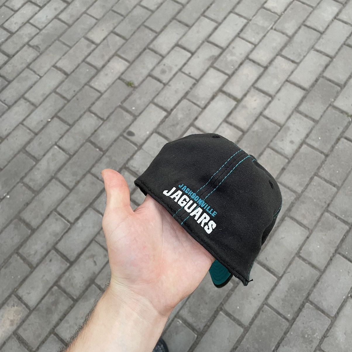 Vintage Vintage 90s Jacksonville Jaguars Faded Logo Cap Streetwear O Size ONE SIZE - 3 Thumbnail