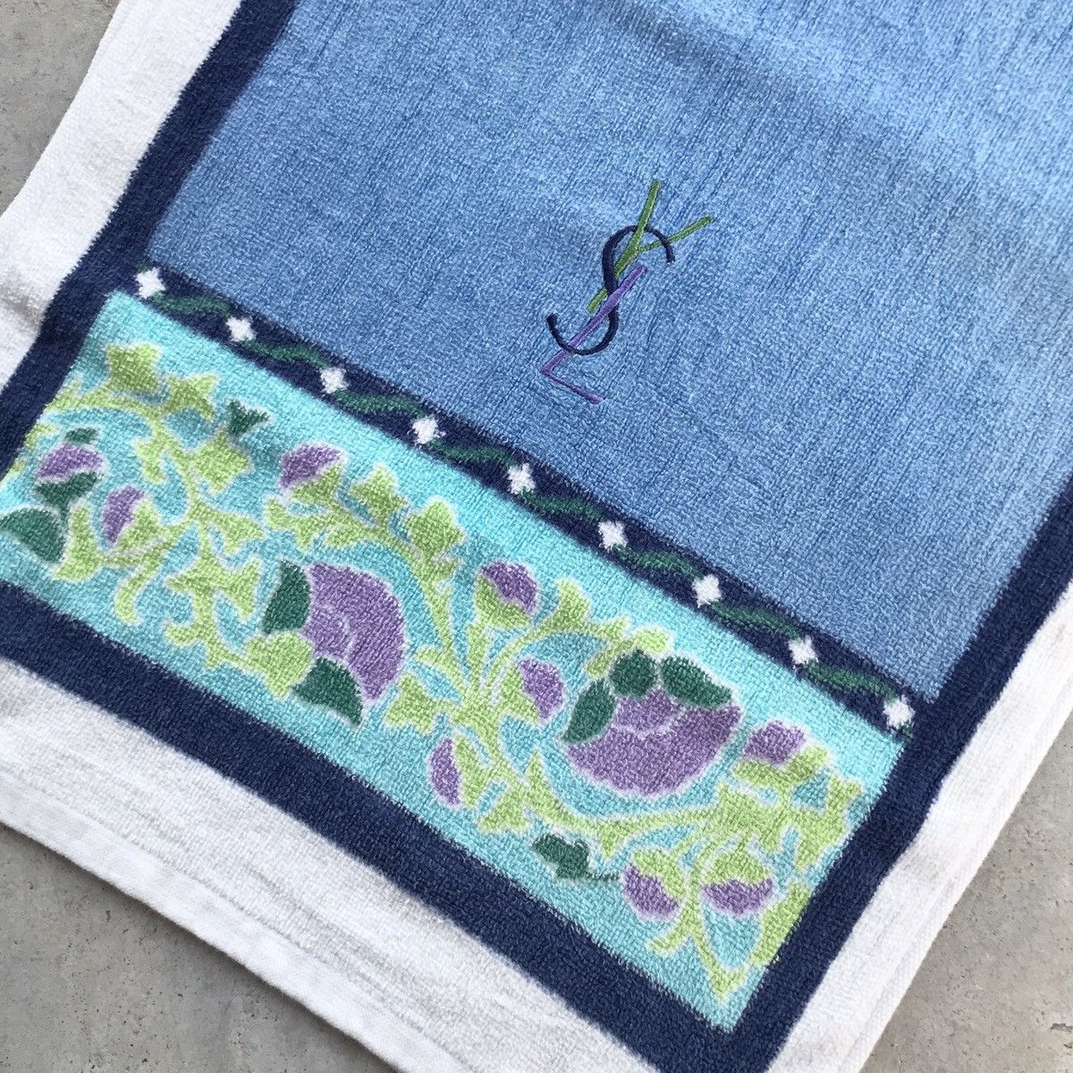 Japanese Brand × Vintage × Yves Saint Laurent Yves Saint Laurent Hand Towel Flowers Blue Size ONE SIZE - 3 Thumbnail